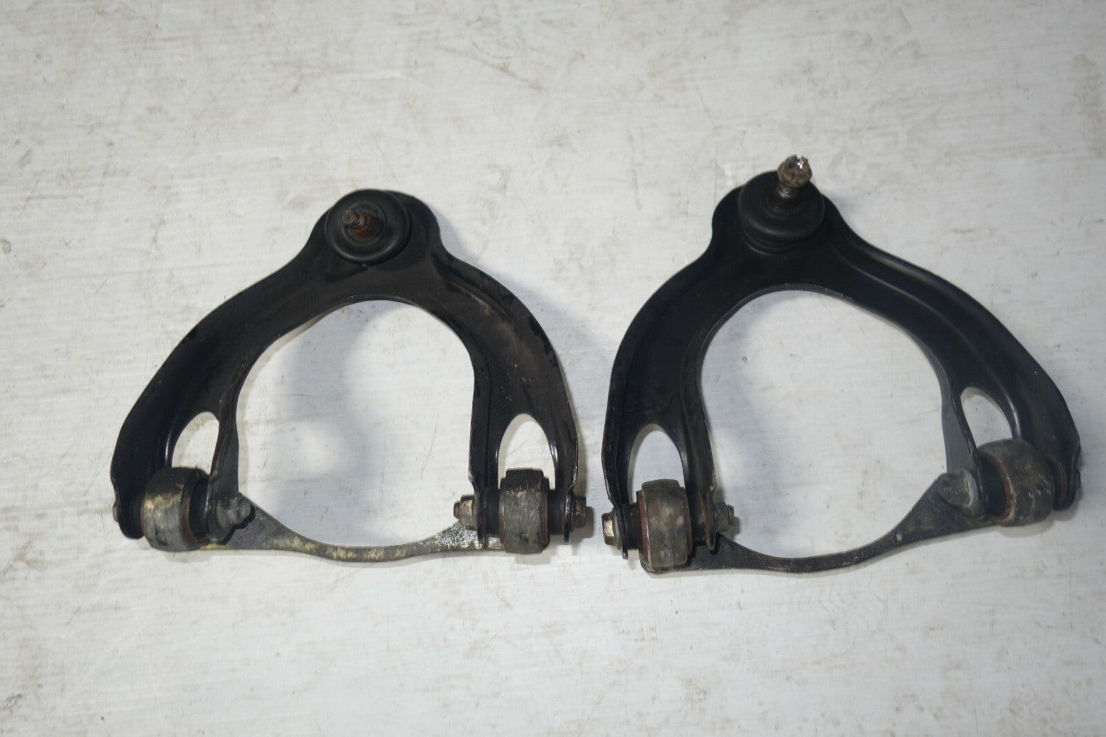JDM 1994-2001 ACURA INTEGRA TYPE R DC2 OEM USED FRONT UPPER CONTROL ARMS LH & RH