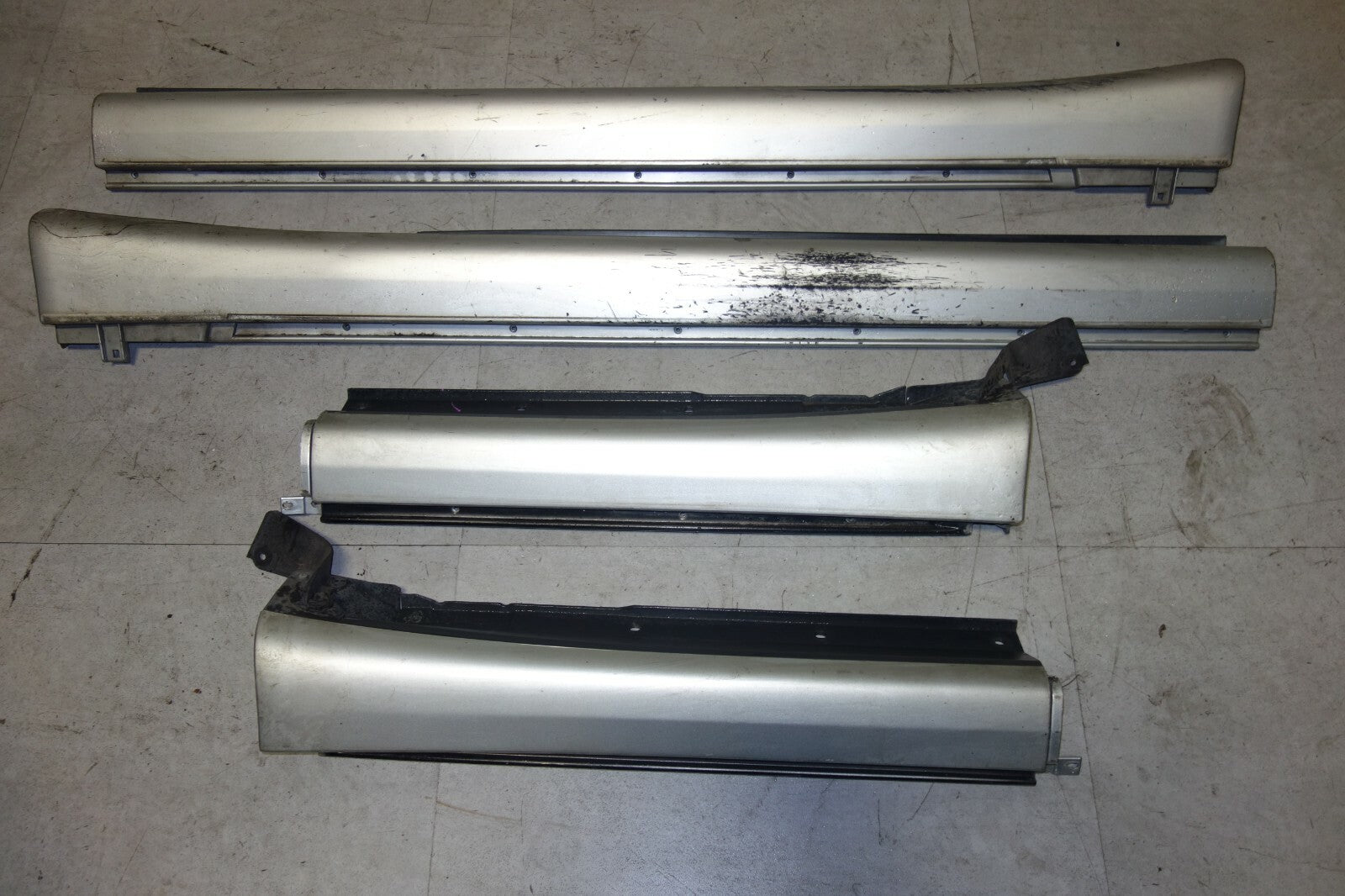 JDM Lexus GS300 GS400 GS430 Side Skirts Pair JZS161 1998-2005 OEM STOCK ROCKER