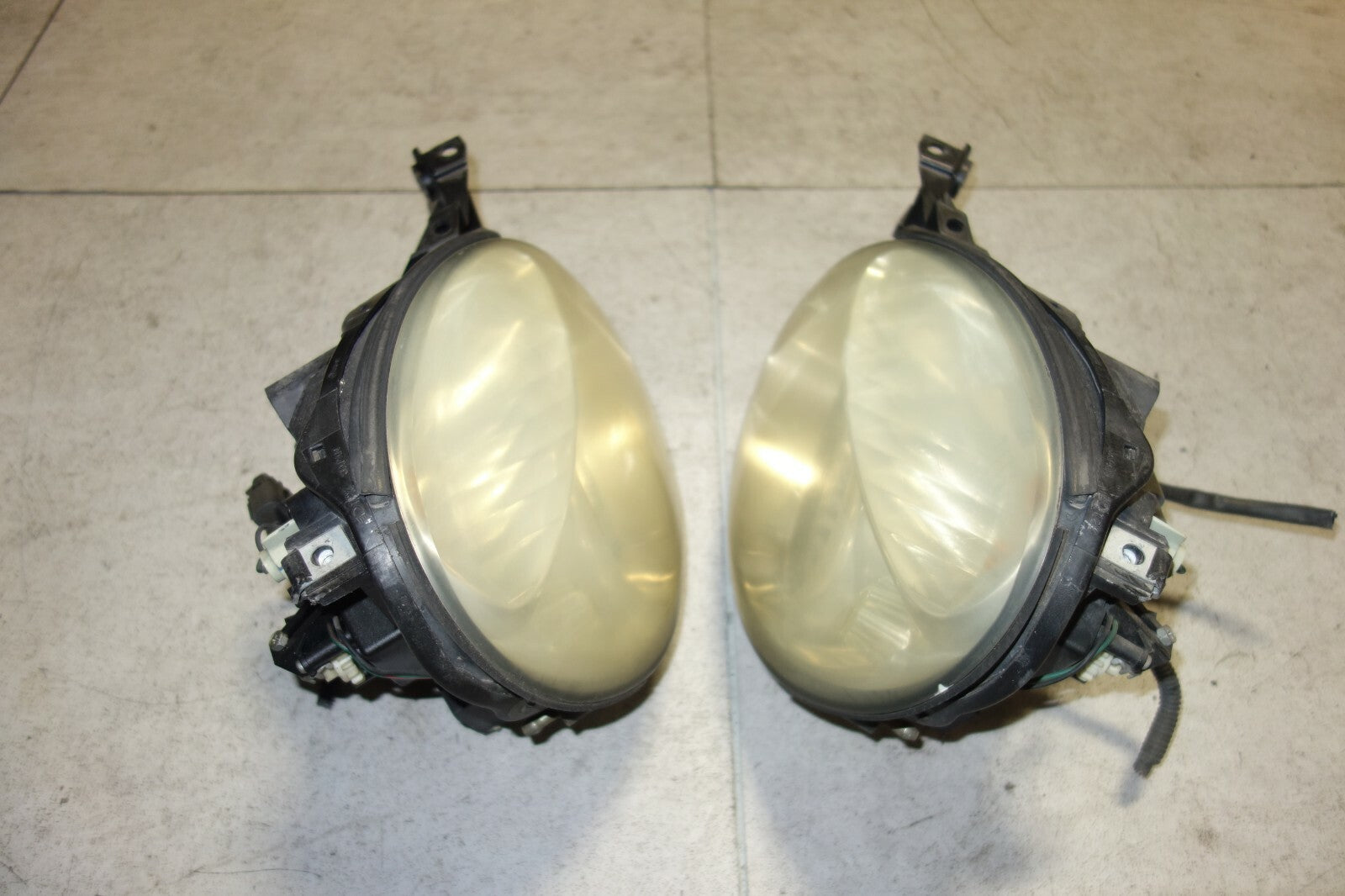 JDM Subaru Impreza Front Headlights Pair OEM Geuine Direct Fit 2002 2003