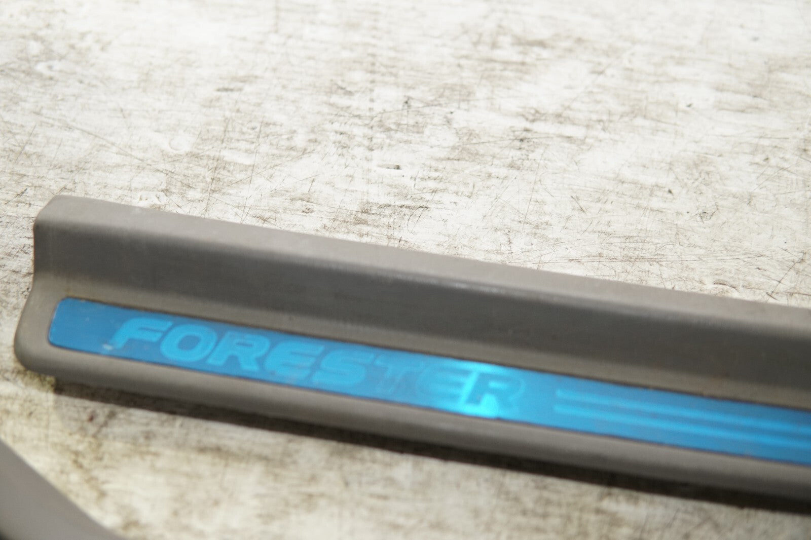 Subaru Forester Door Sills Genuine Rh LH 2003-2008 MF-447