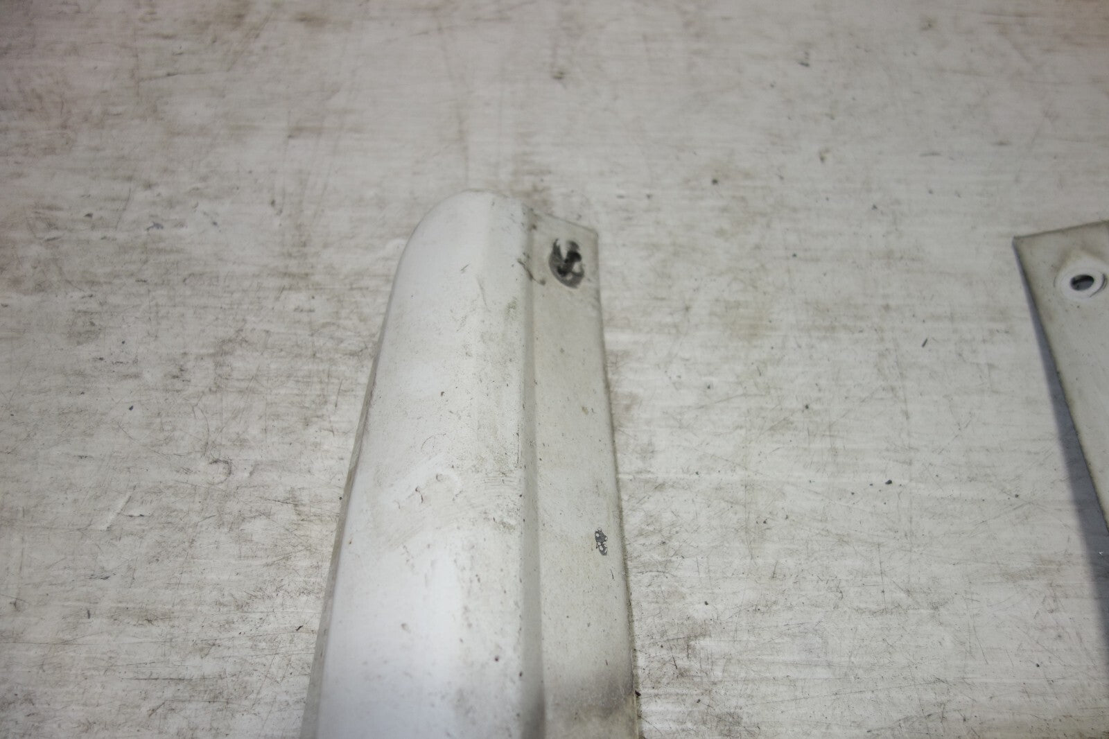 JDM Subaru Legacy BH5 Genuine Side Skirt Spats Strakes 2000-2004