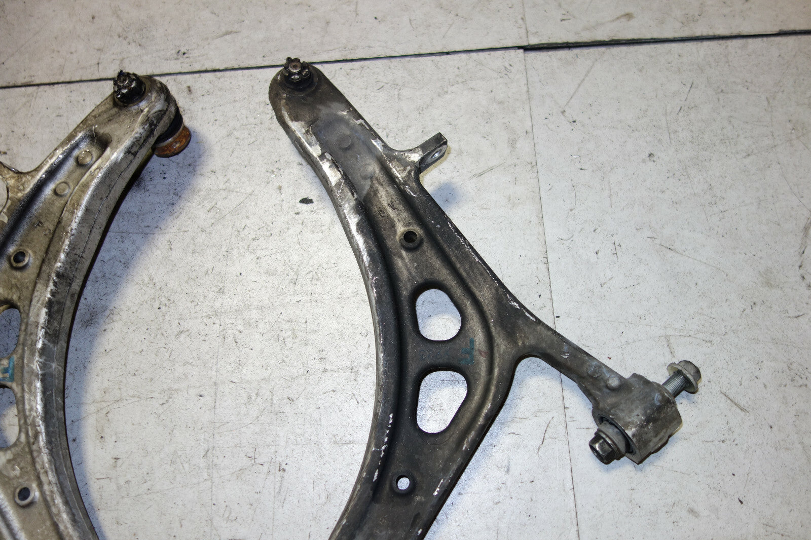 JDM Subaru Impreza WRX STi GRB GRF Aluminum Front Lower Control Arms 2008-2014