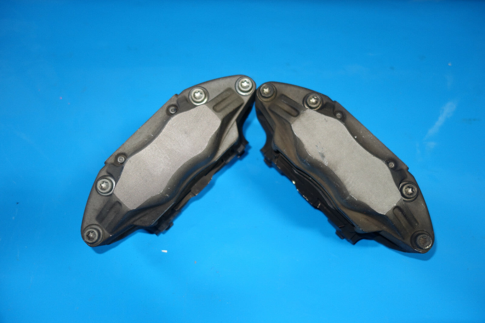 Acura RL OEM Big Front 4 Pot / Piston Advics Brake Calipers OEM 2005-2012 JDM