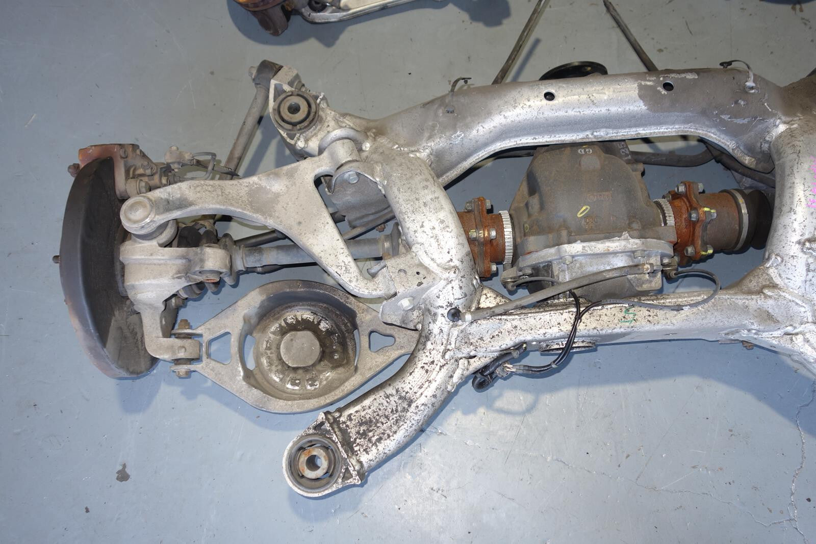 03-07 Infiniti G35 Coupe Front Rear M/T LSD Differential Brembo Brakes Subframe