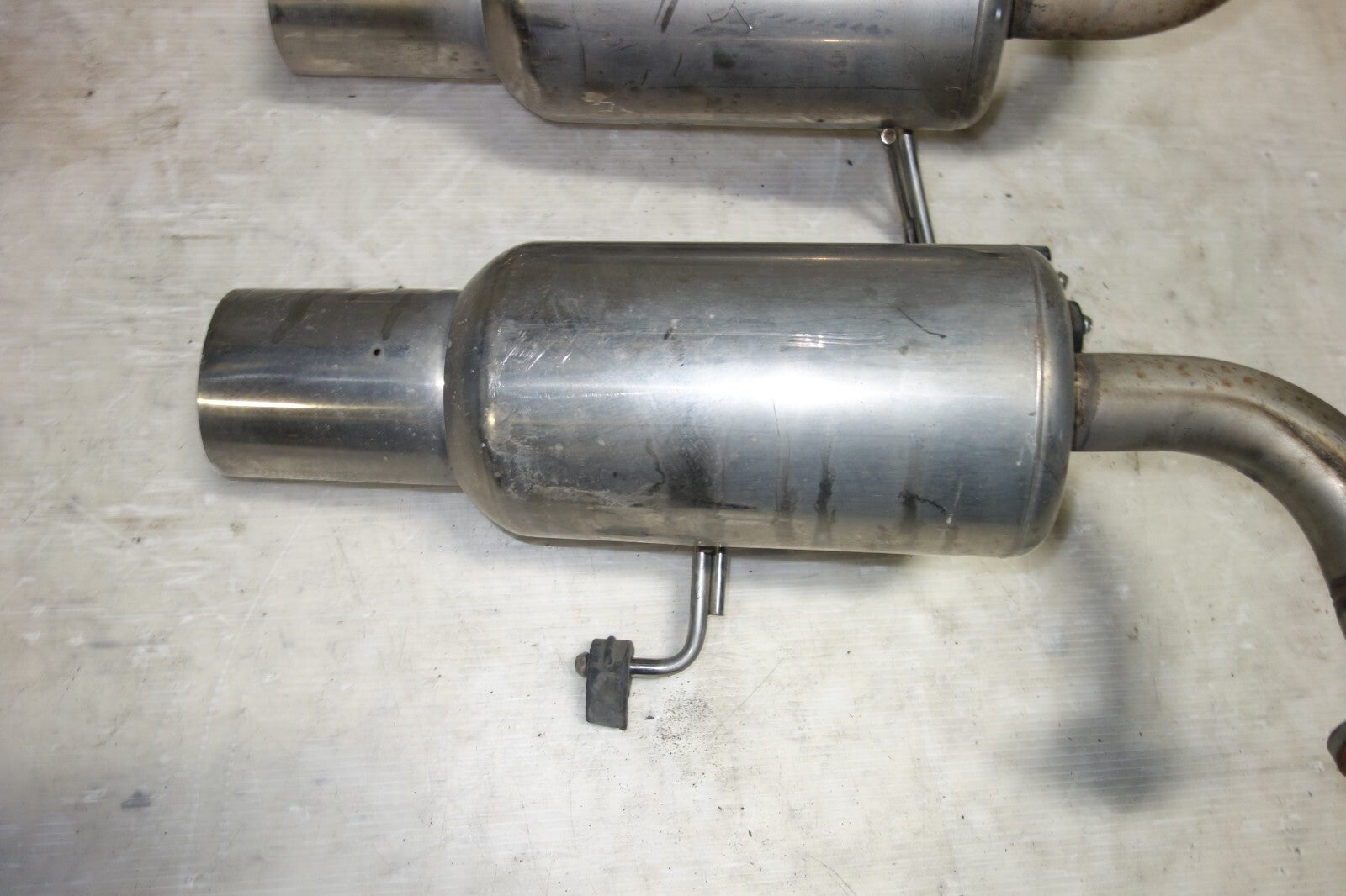 JDM HKS ES Premium Exhaust Muffler Dual Universal Subaru Honda Toyota Nissan