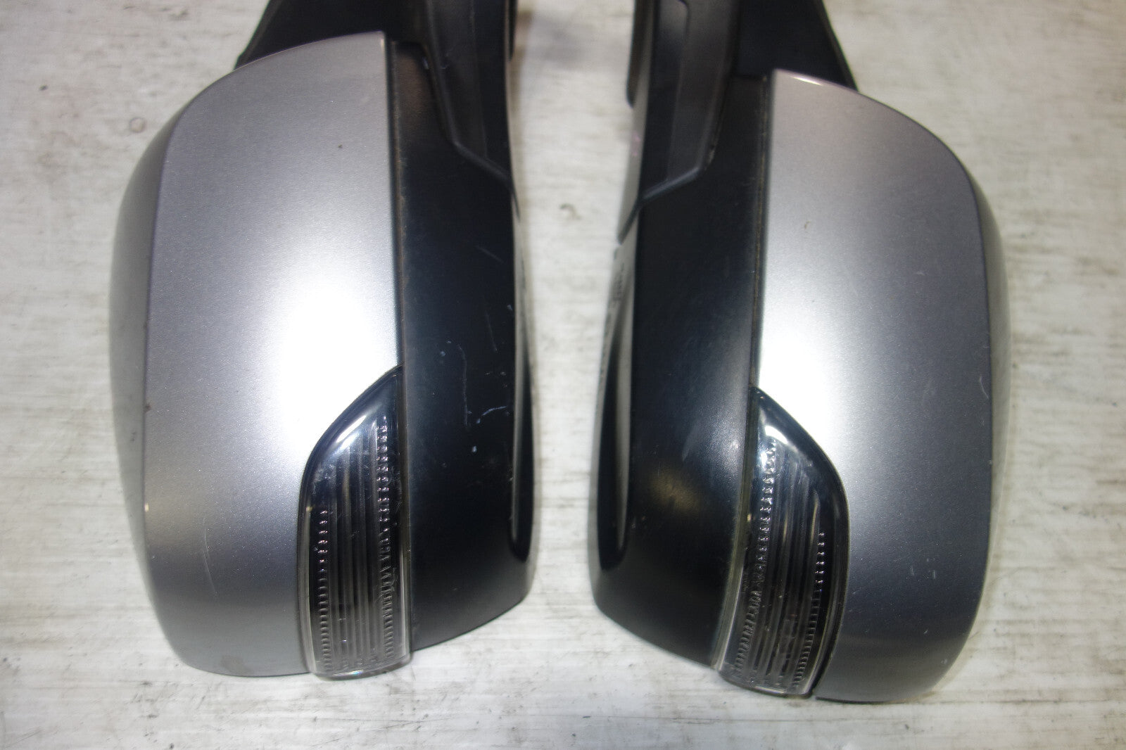 JDM 2010-2014 Subaru Legacy BR BM Power Folding Mirrors + Signal Lights OEM