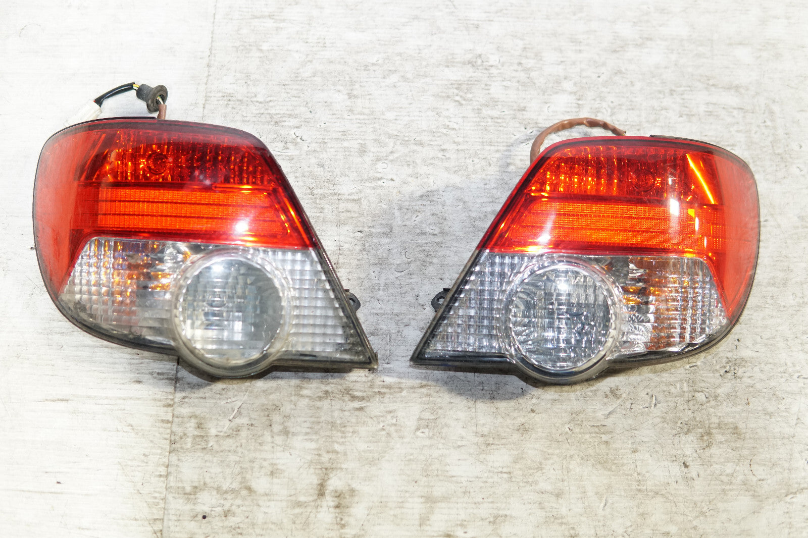 JDM Subaru Impreza WRX STi Outback Sport Wagon RS TS Tail Lights Lamps 2004-2005