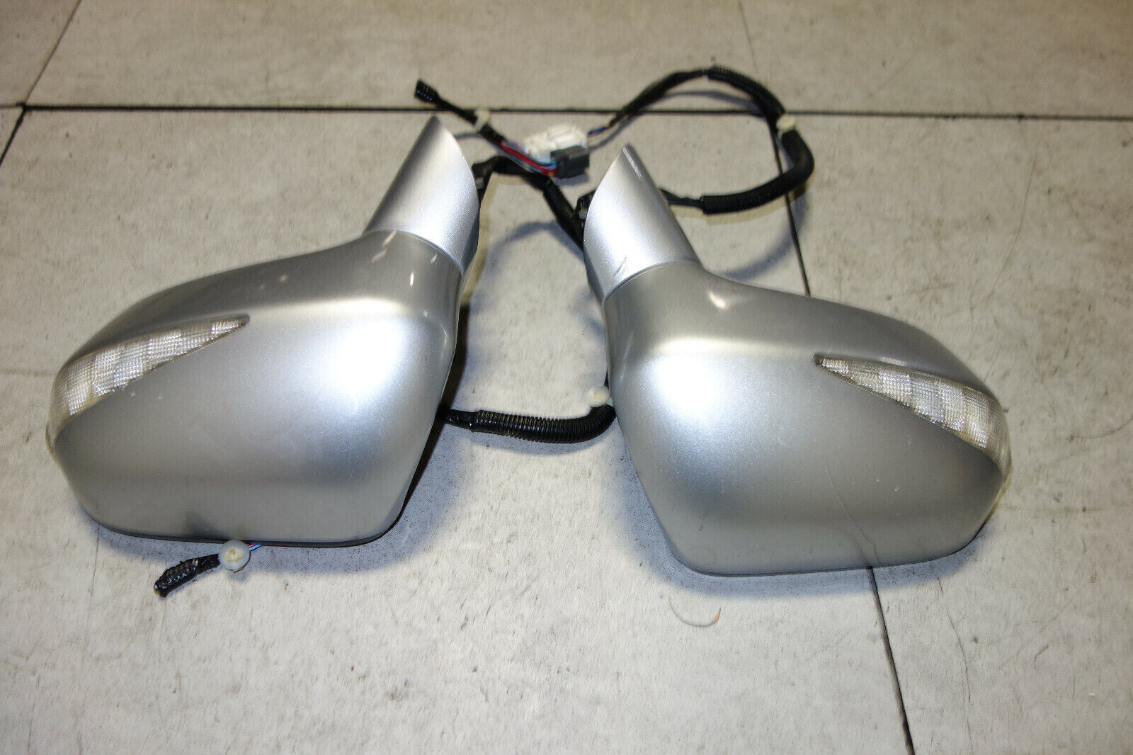 JDM Honda Civic CSX FD1 FD2 Power Folding Mirrors w/ Signal Lights 2006-2011 OEM