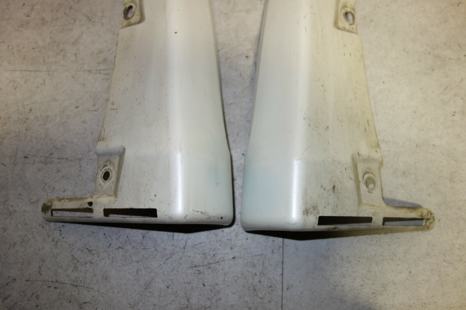 JDM Subaru Legacy Outback Rear Bumper Spats Wagon 2005 2006 2007 2008 2009 OEM