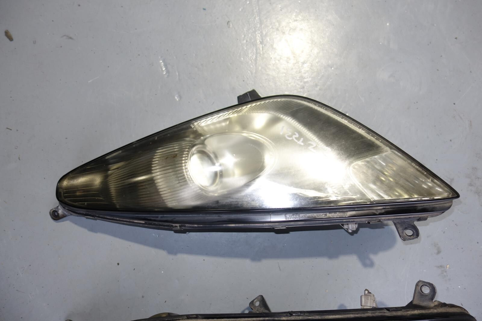 JDM Toyota Celica Genuine OEM Headlights Light Halogen Pair zzt231 2000-2005