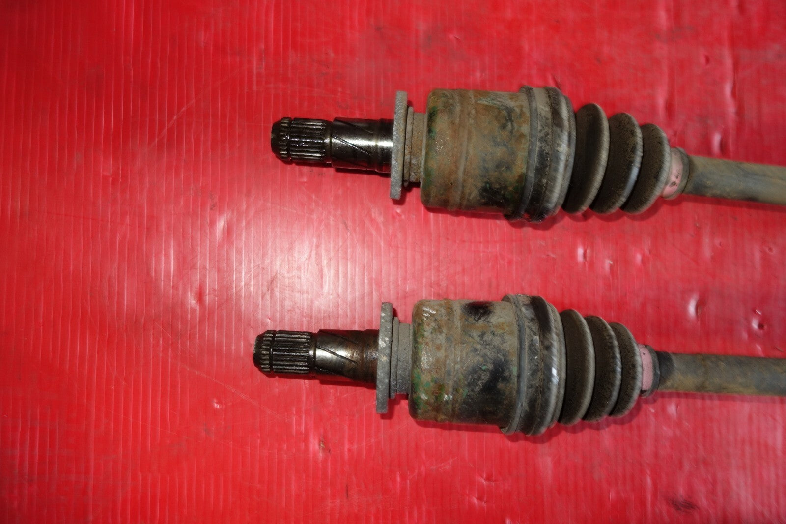 JDM Subaru Impreza WRX Axles Rear CV Drive Shafts Pair Right & Left 2002-2005