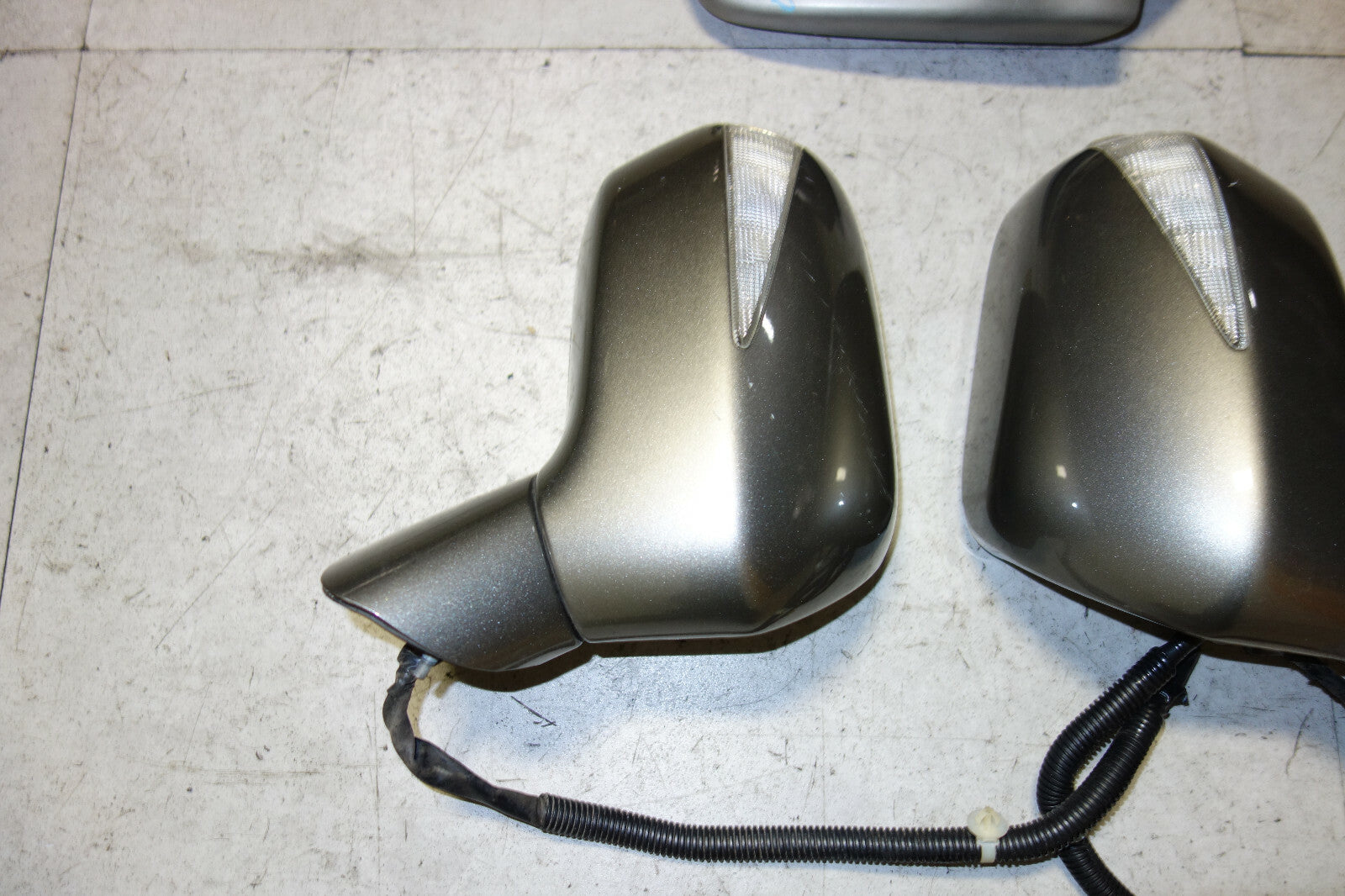 JDM Honda Civic CSX FD1 FD2 Power Folding Mirrors w/ Signal Lights 2006-2011 OEM