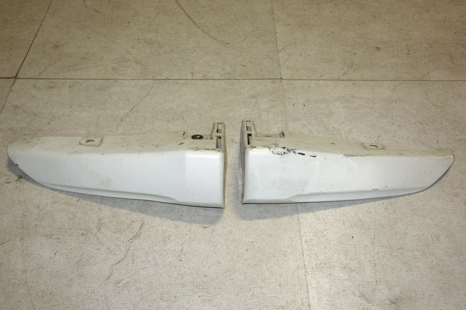 JDM 2005-2009 SUBARU LEGACY OEM SPEC-B REAR BUMPER AERO SPATS VALANCES WAGON