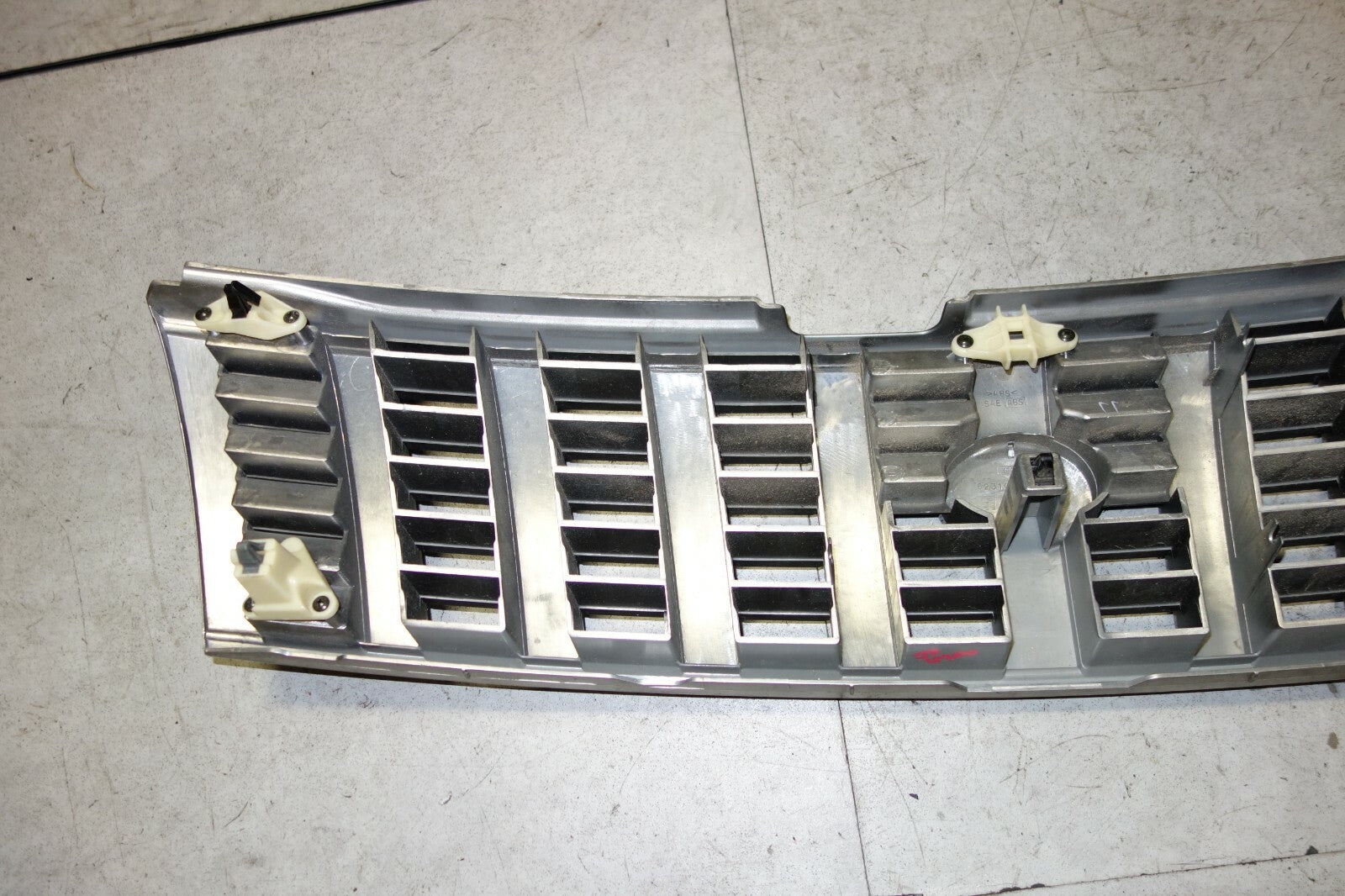 JDM Nissan Bassara Ju30 Grille 62310 Ad700 OEM Genuine Front Grille