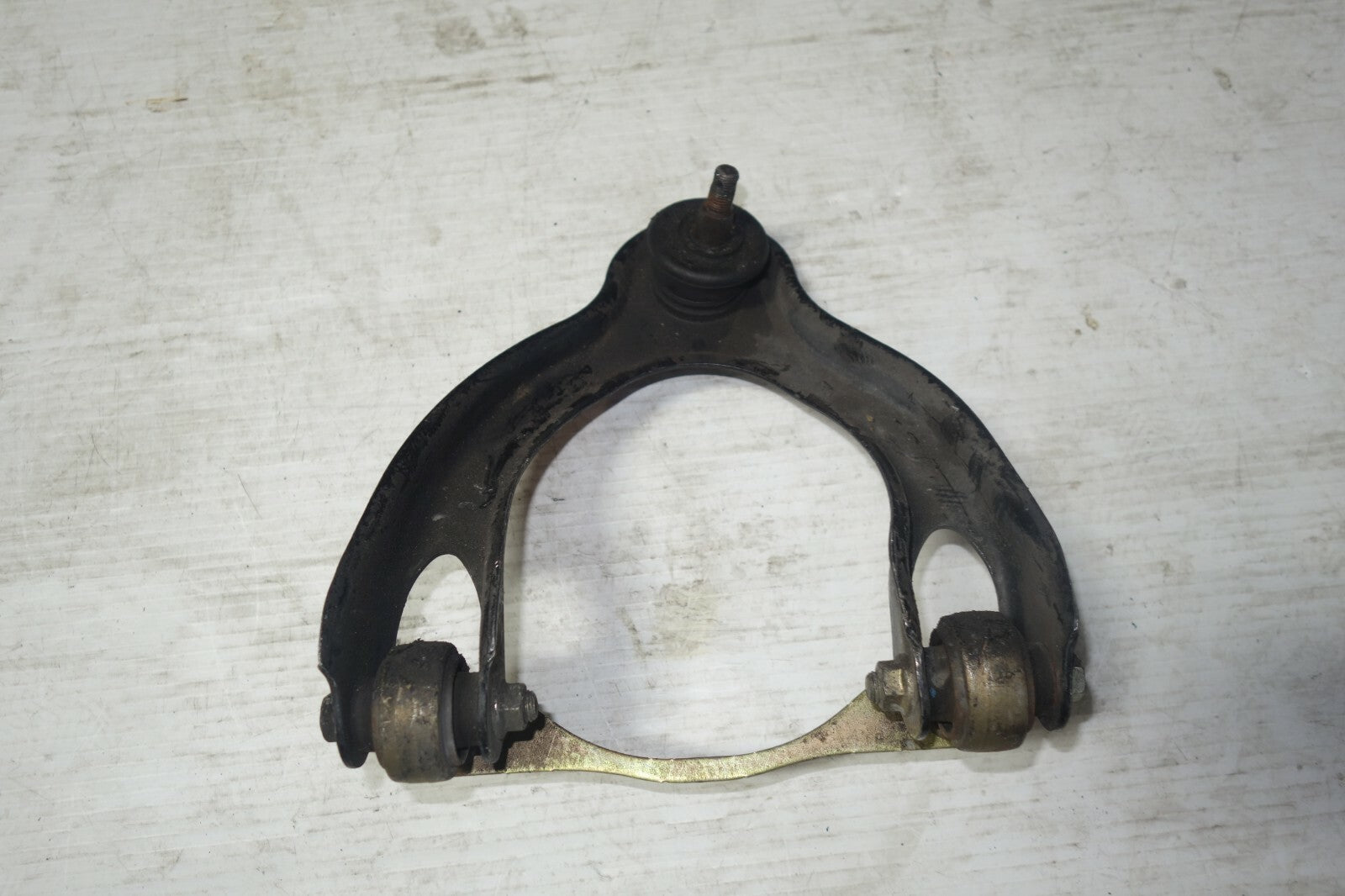 JDM 1994-2001 ACURA INTEGRA TYPE R DC2 OEM USED FRONT RIGHT UPPER CONTROL ARM