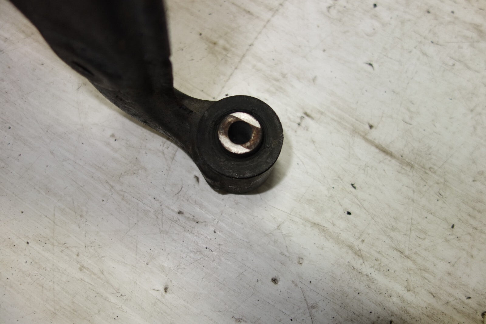 JDM 1993-1997 MAZDA MIATA OEM FRONT LOWER CONTROL ARM PASSENGER RIGHT SIDE