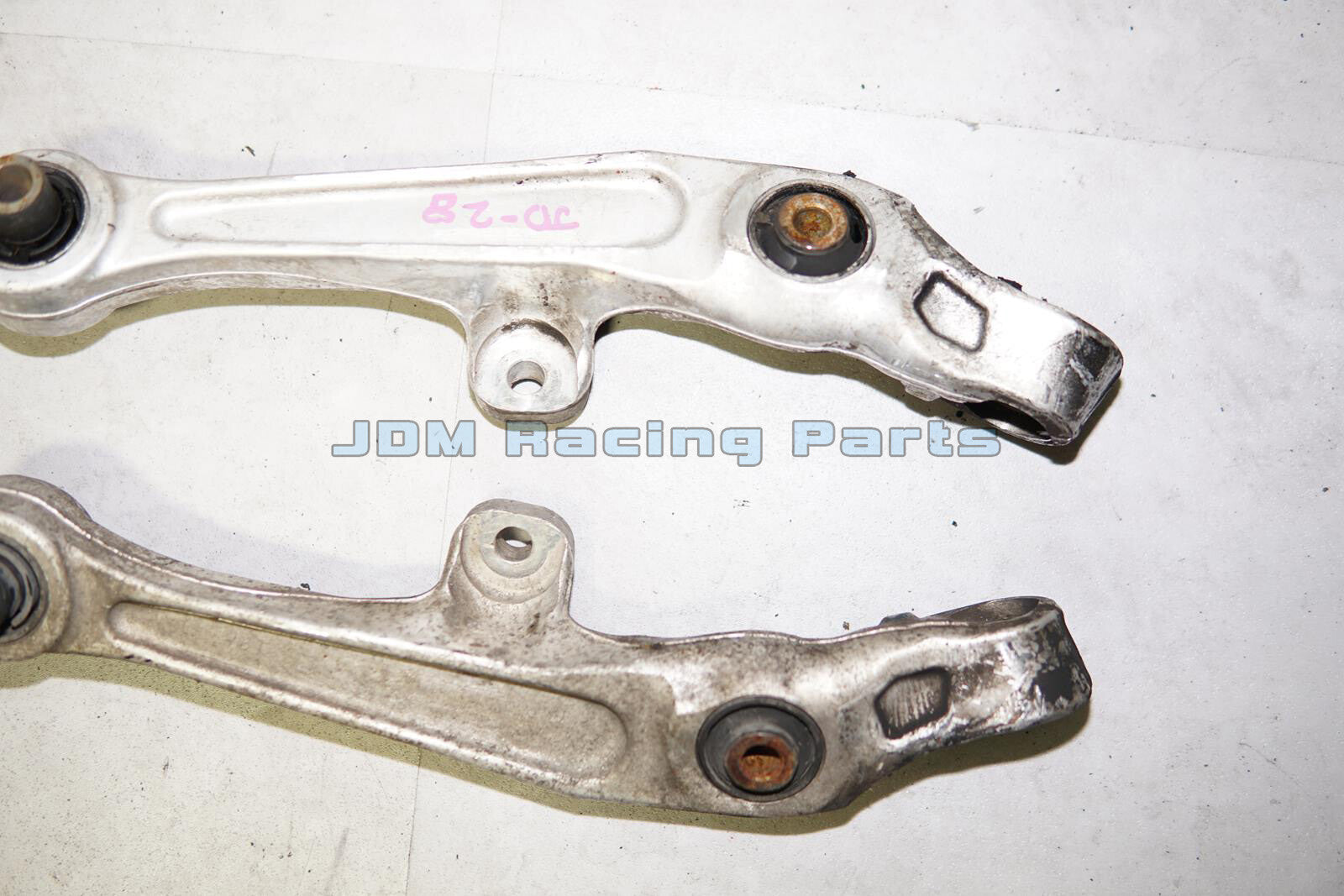 JDM Infiniti G35 / 350z Front Lower Forward Control Arms Ball Joints 2003-2009