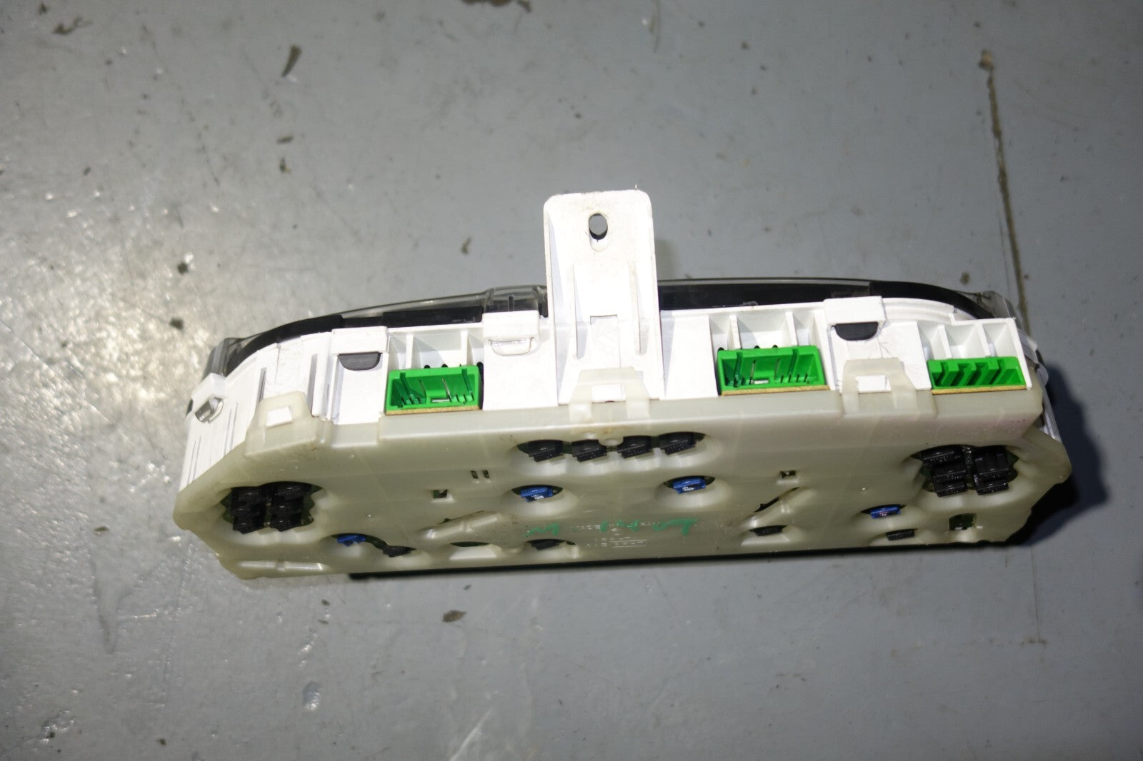 JDM 1998-2002 SUBARU FORESTER STi SF5 AUTOMATIC GAUGE CLUSTER SPEEDOMETER