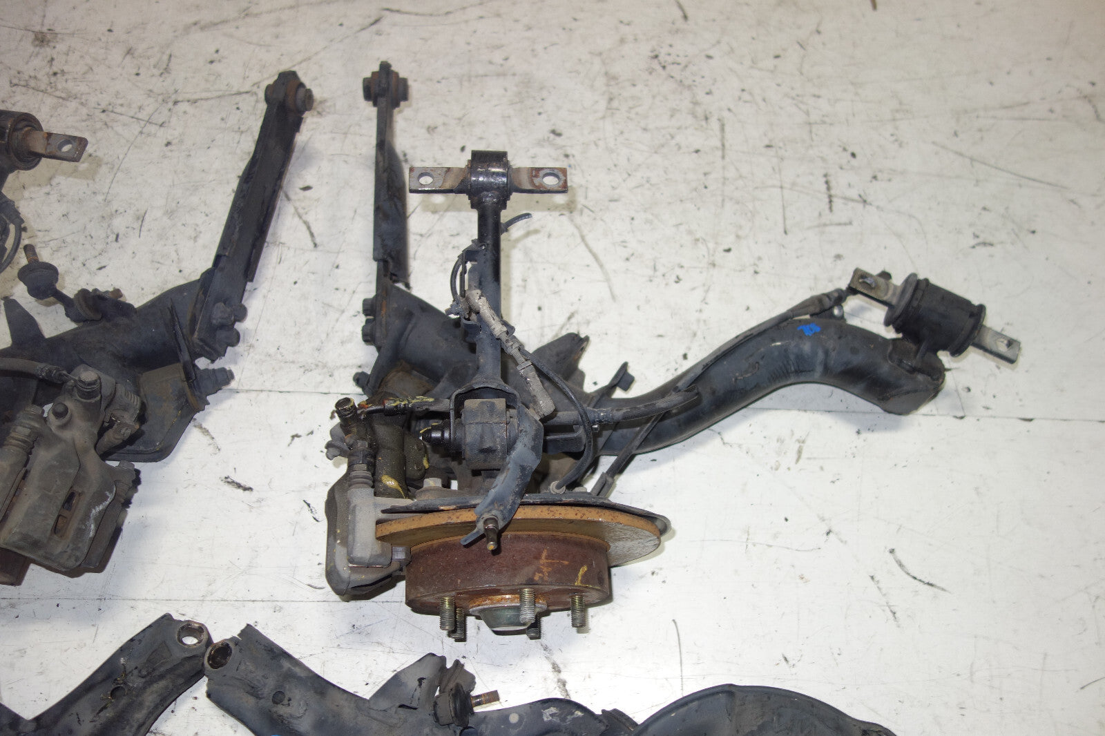 JDM Acura RSX DC5 5 Lug Brake Calipers Spindles Hub Trailing Arm 2002-2006 Civic