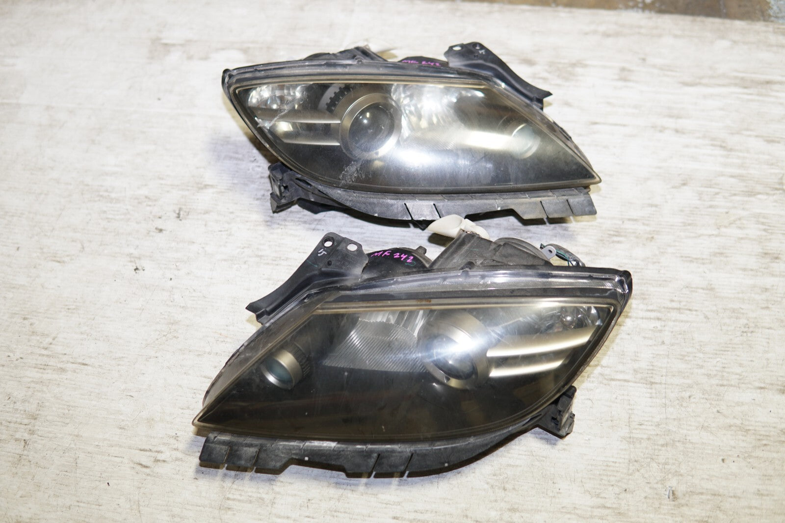 JDM 2004-2008 MAZDA RX8 OEM SE3P HEAD LIGHTS HEAD LAMPS RX-8 HEADLIGHTS