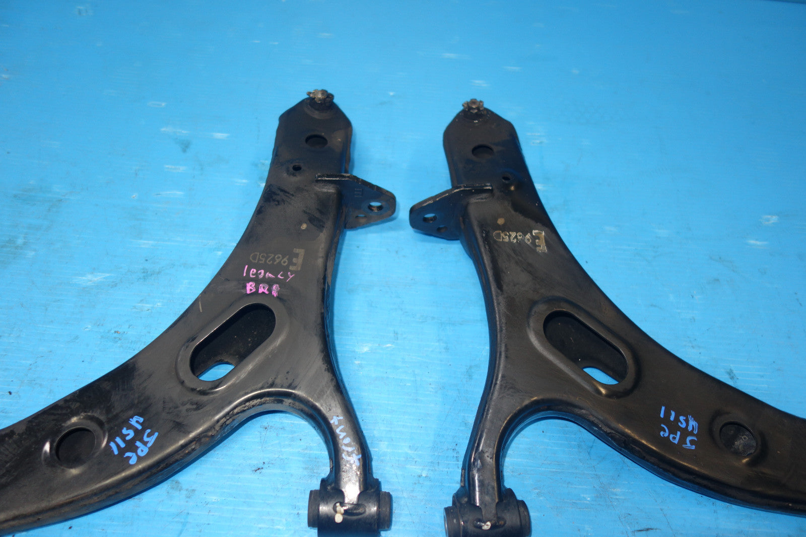 JDM Subaru Legacy Outback Front Lower Control Arms 2010-2014 BR9 Used