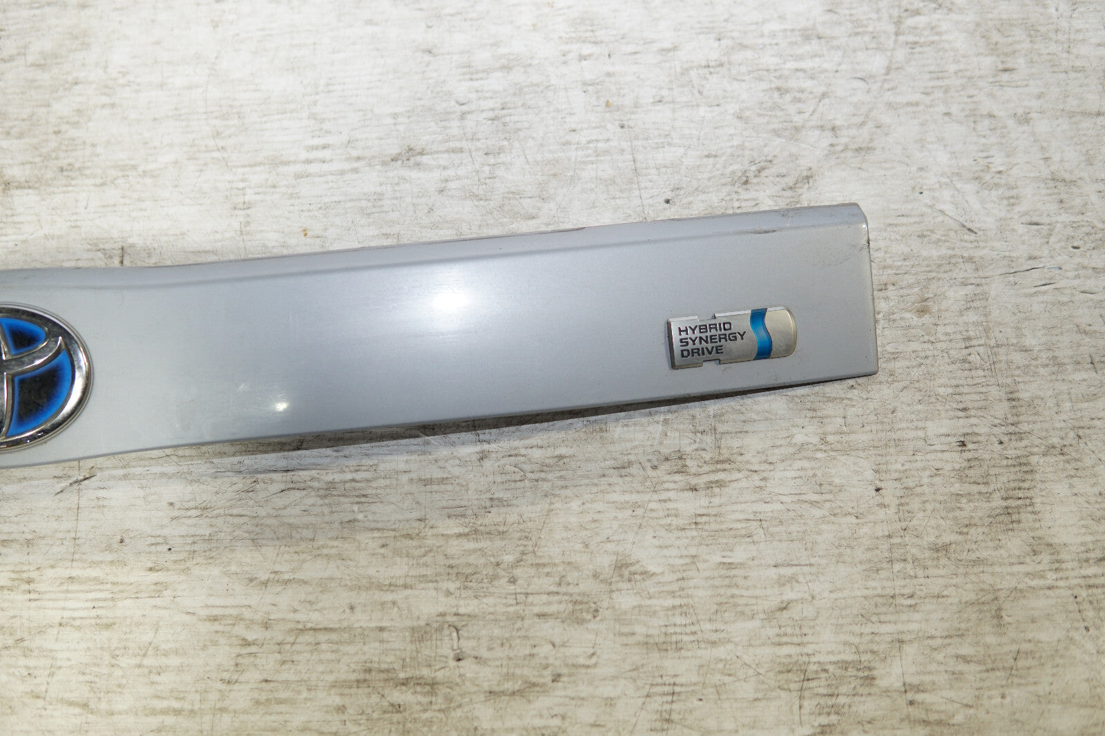 JDM Toyota Prius Rear Garnish Center Liftgate 2010-2015 OEM Genuine
