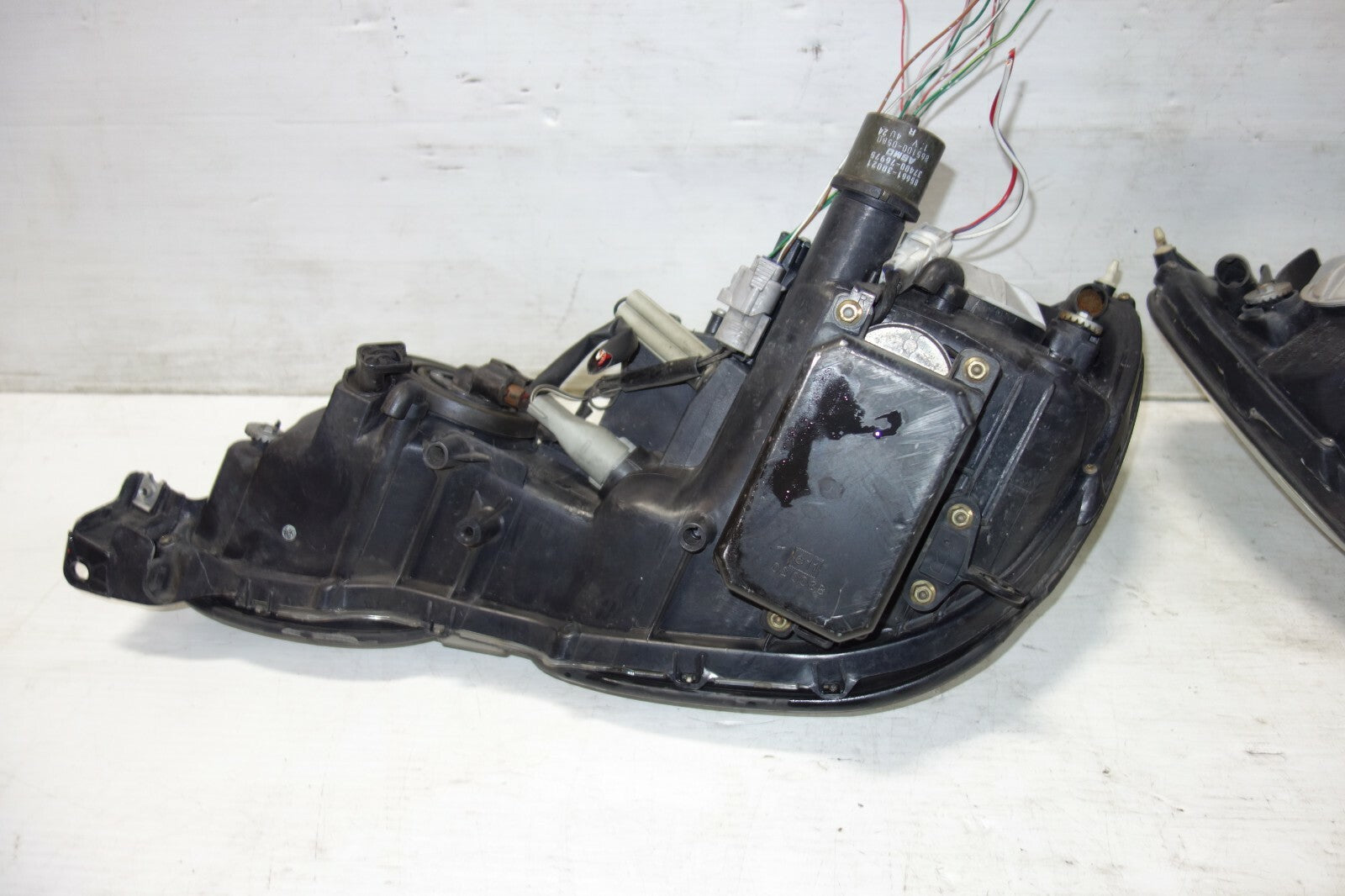 JDM Lexus GS300 Headlights GS400 OEM HiD Lamps Pair Left Right JZS161 1998-2005