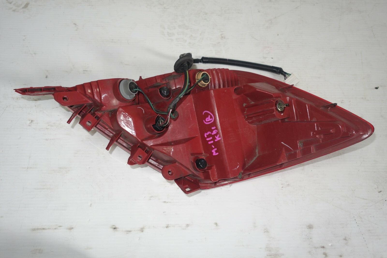 JDM 05-08 ACURA 3.5 RL OEM REAR RIGHT GENUINE TAIL LIGHT TAILLIGHT ORIGINAL LAMP