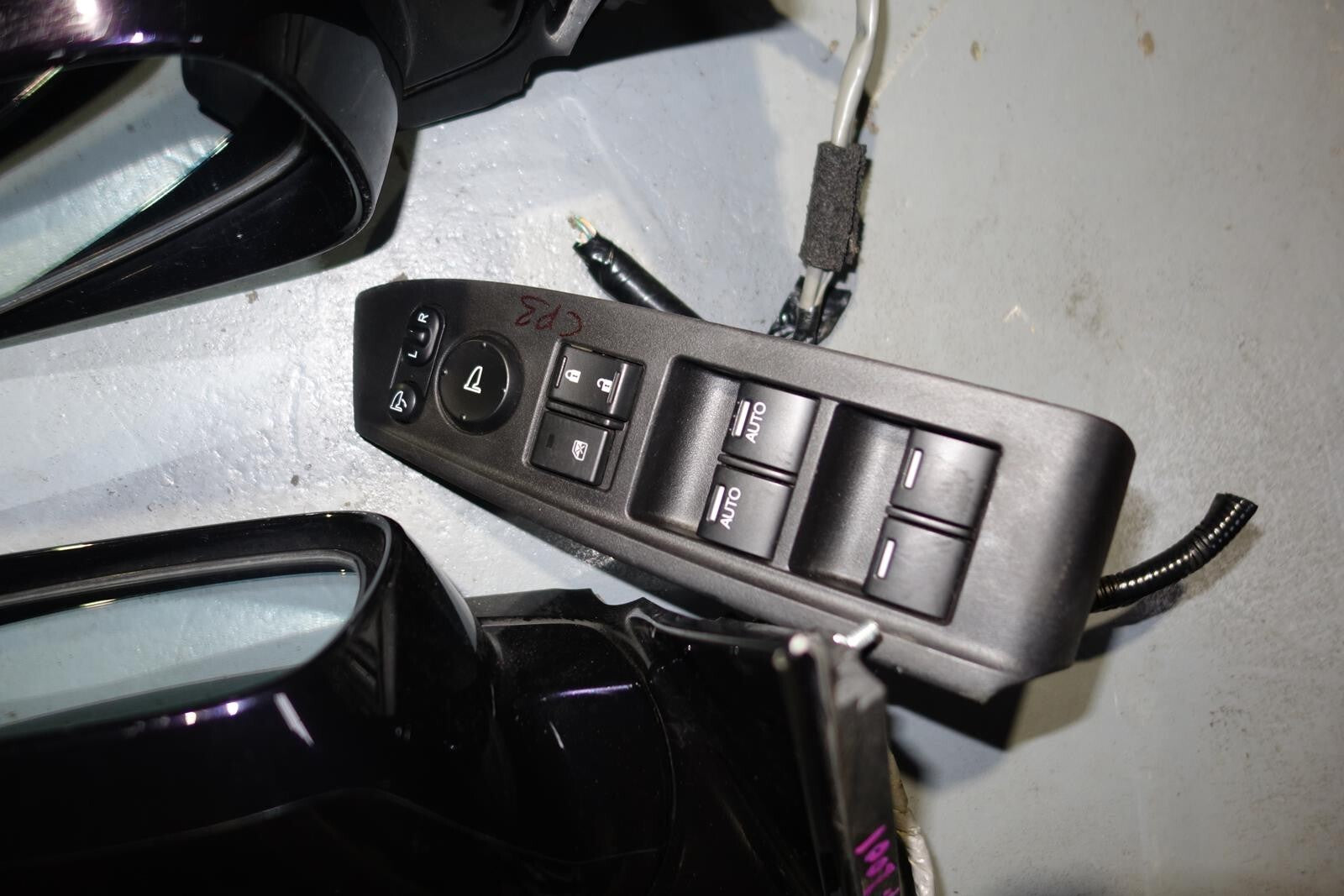 JDM 2008-2012 HONDA ACCORD CP3 POWER FOLDING MIRRORS SWITCH AUTO FLIP OEM