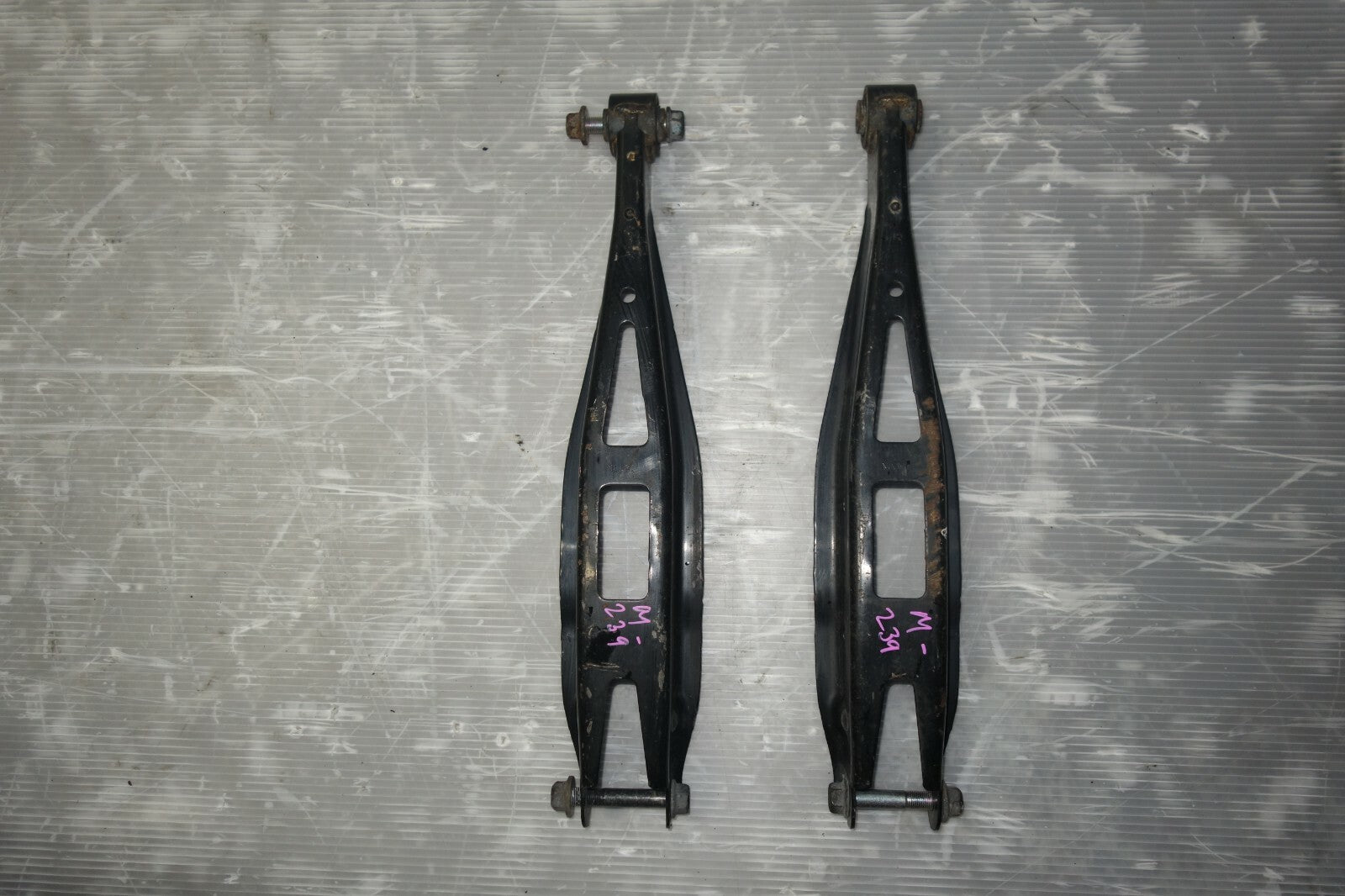 JDM 2008-2014 SUBARU IMPREZA WRX STi OEM REAR LOWER CONTROL ARM WISHBONE LH & RH