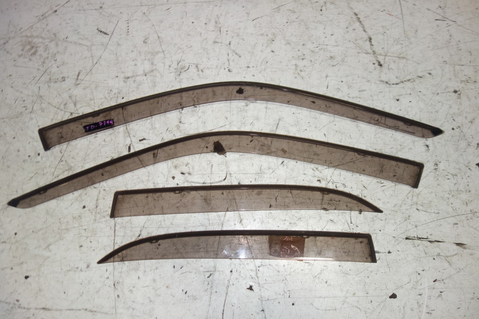 JDM Lexus is300 / Altezza SXE10 OEM Window Visors Rain Guards & Clips 2001-2005