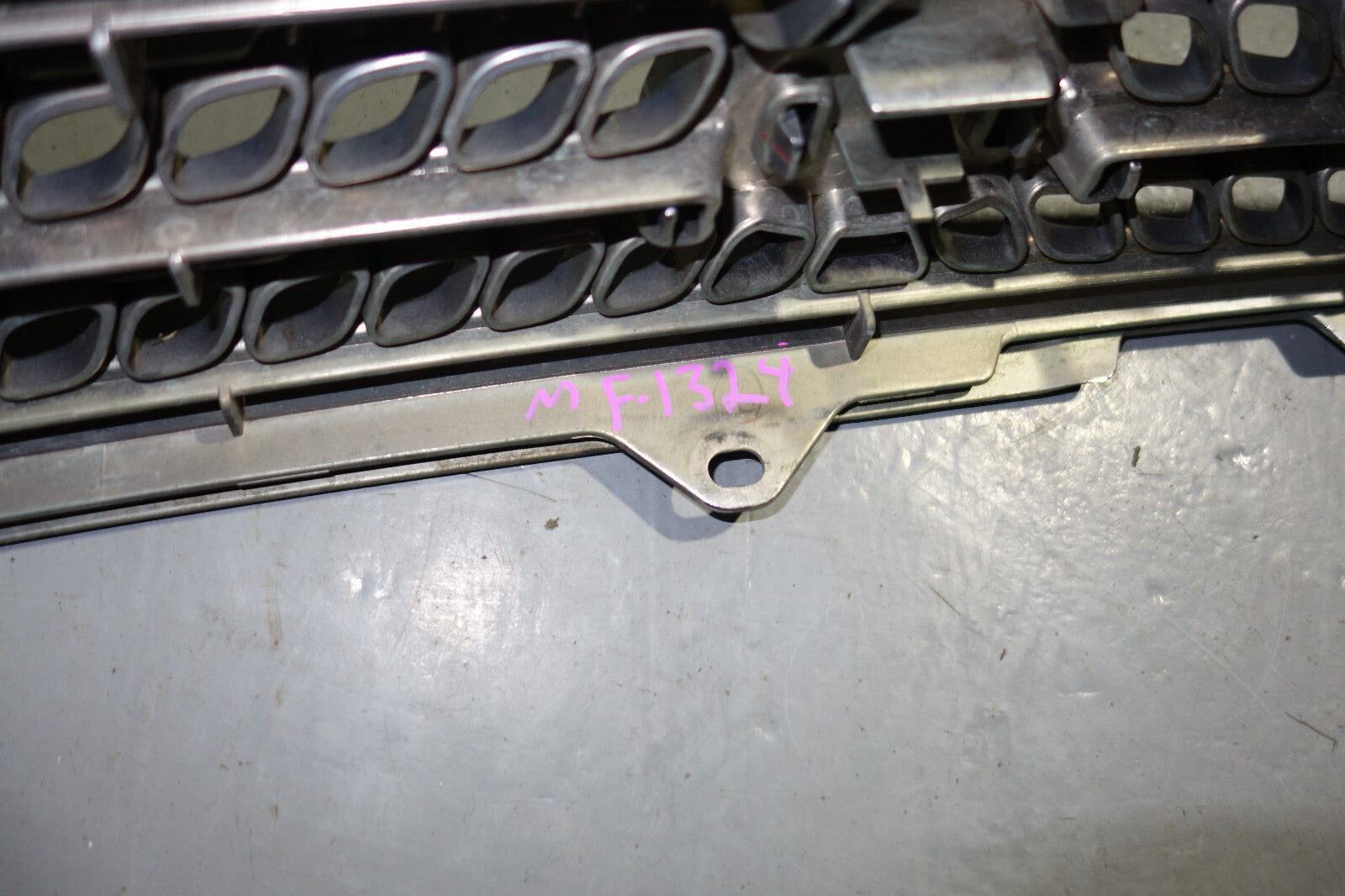 JDM Toyota Altezza Grille Lexus IS300 Grille OEM Japan 2001-2002-2003-2004-2005