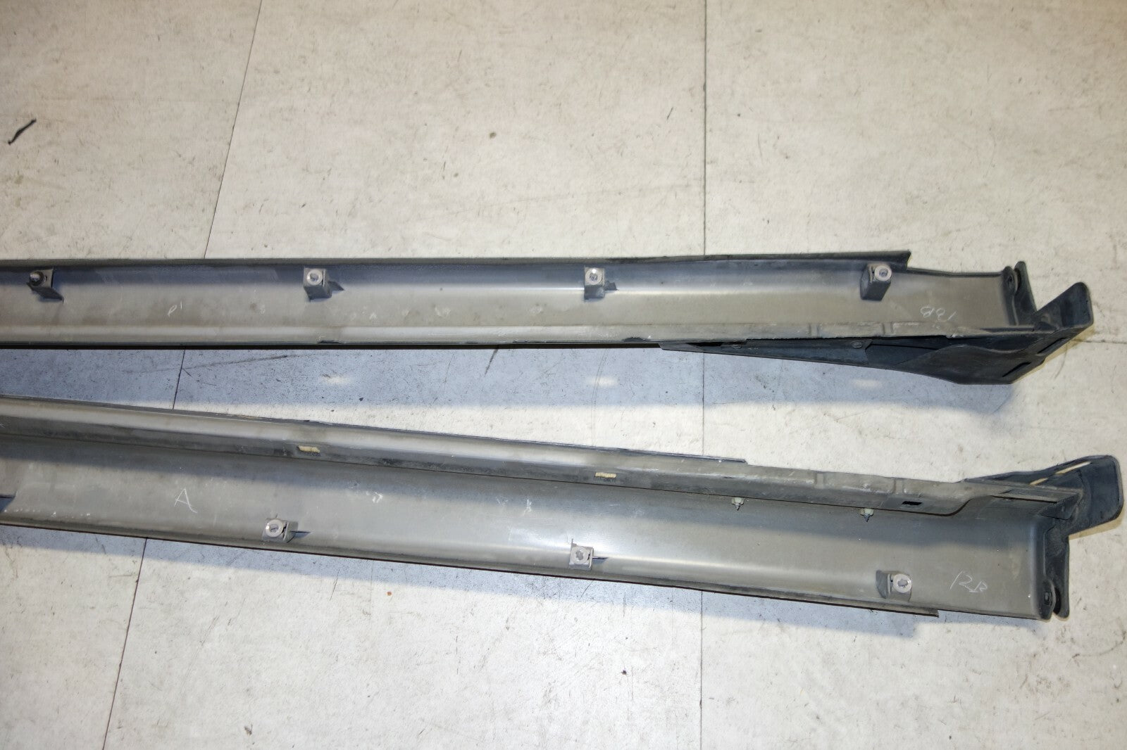 JDM Subaru Legacy Side Skirts Rocker Panels Pair Spats 2005-2009 Made In Japan