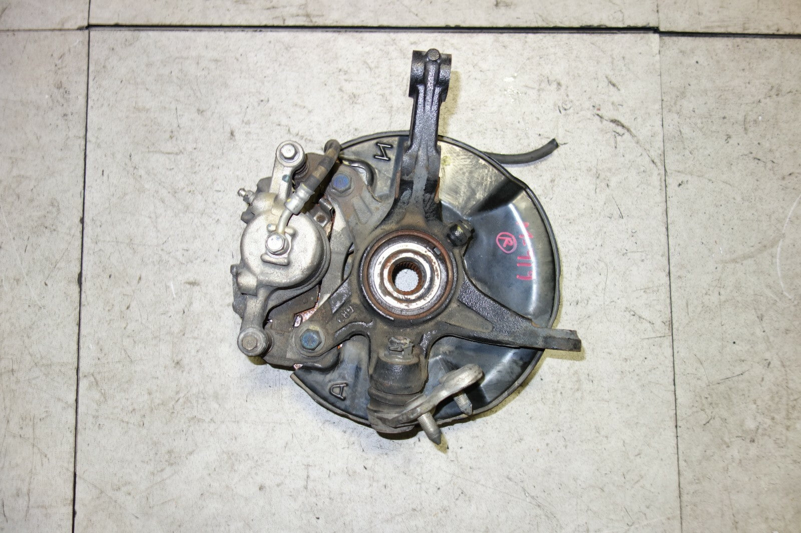 JDM 06-11 FD1 HONDA CIVIC / CSX OEM FRONT RIGHT KNUCKLE HUB SPINDLE SUSPENSION