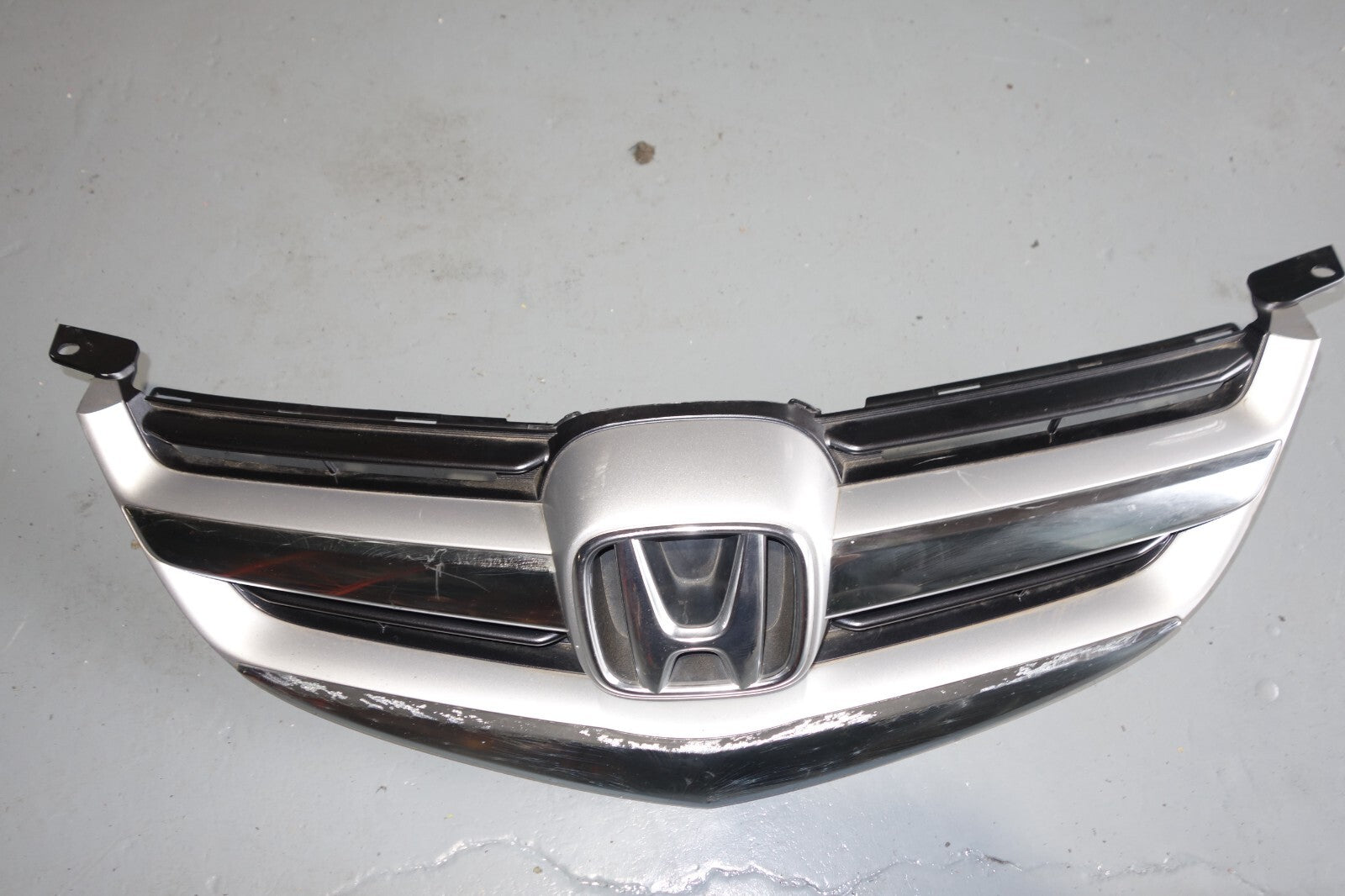 JDM 2005-2008 GENUINE ACURA RL KB1 OEM FRONT GRILLE HONDA LEGEND KB1 GRILL