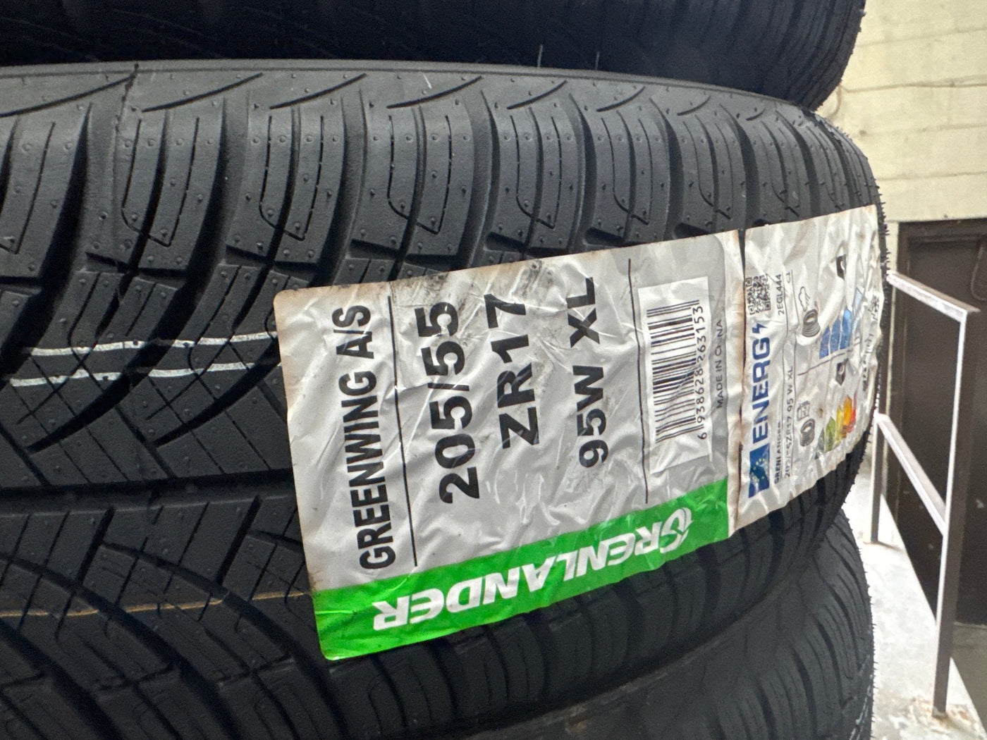 205/55R17 GRENLANDER GREENWING A/S ALL WEATHER