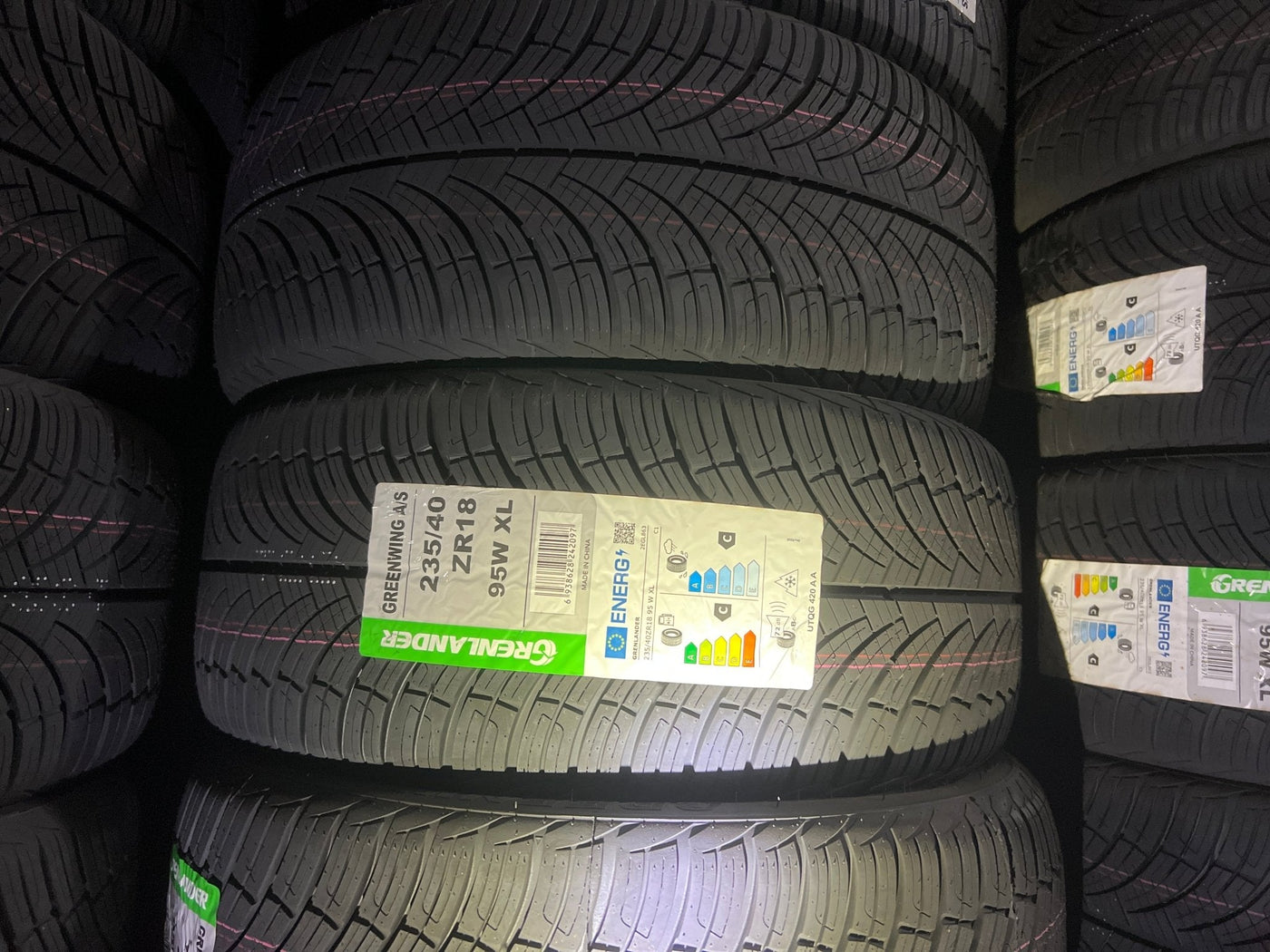 235/40R18 GRENLANDER GREENWING A/S ALL WEATHER