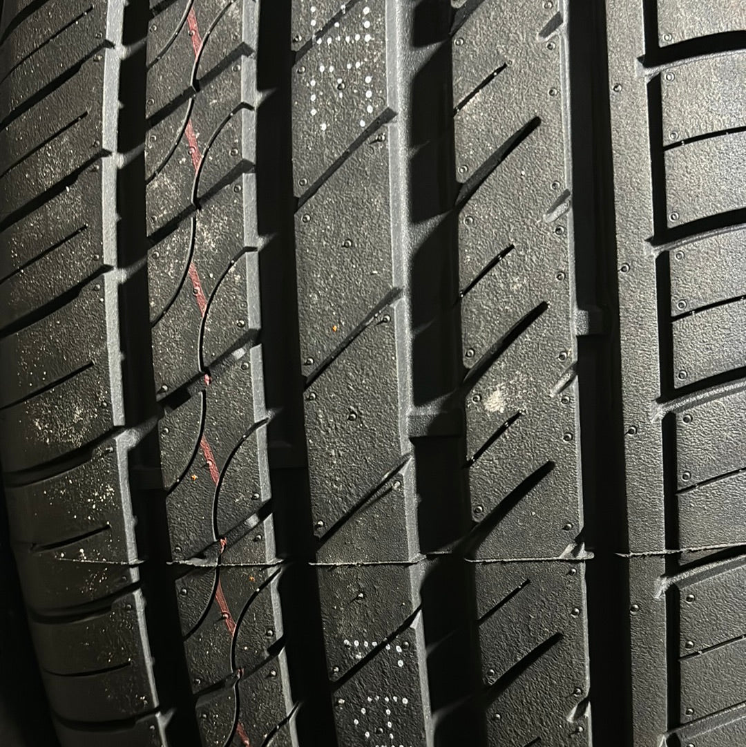 235/50R18 GRENLANDER L-ZEAL56 UHP PASSENGER