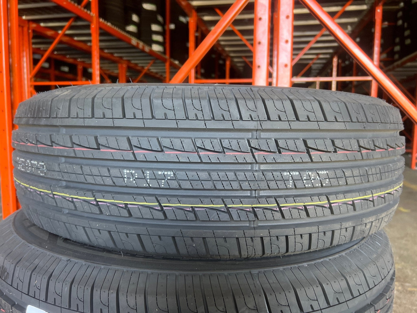 245/70R17 GRENLANDER MAHO 79 H/T PASSENGER