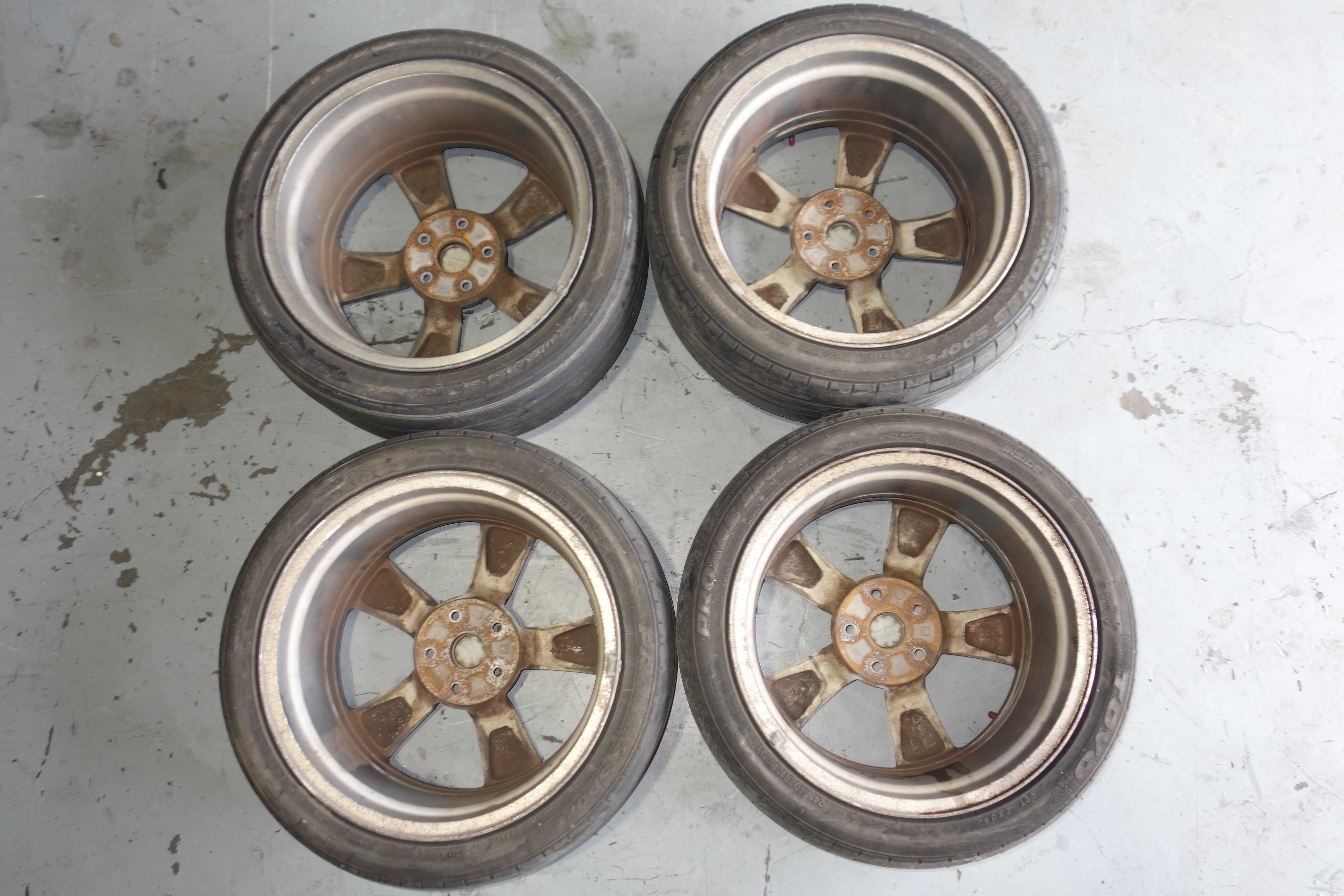 JDM Subaru WRX STI GRB OEM 5x114.3 18x8.5 +55 Lightweight Alloy Wheels with Tires 245/40R18 2008 Subaru Impreza WRX STI Wagon OEM Wheel 18x8.5 +55 Offset