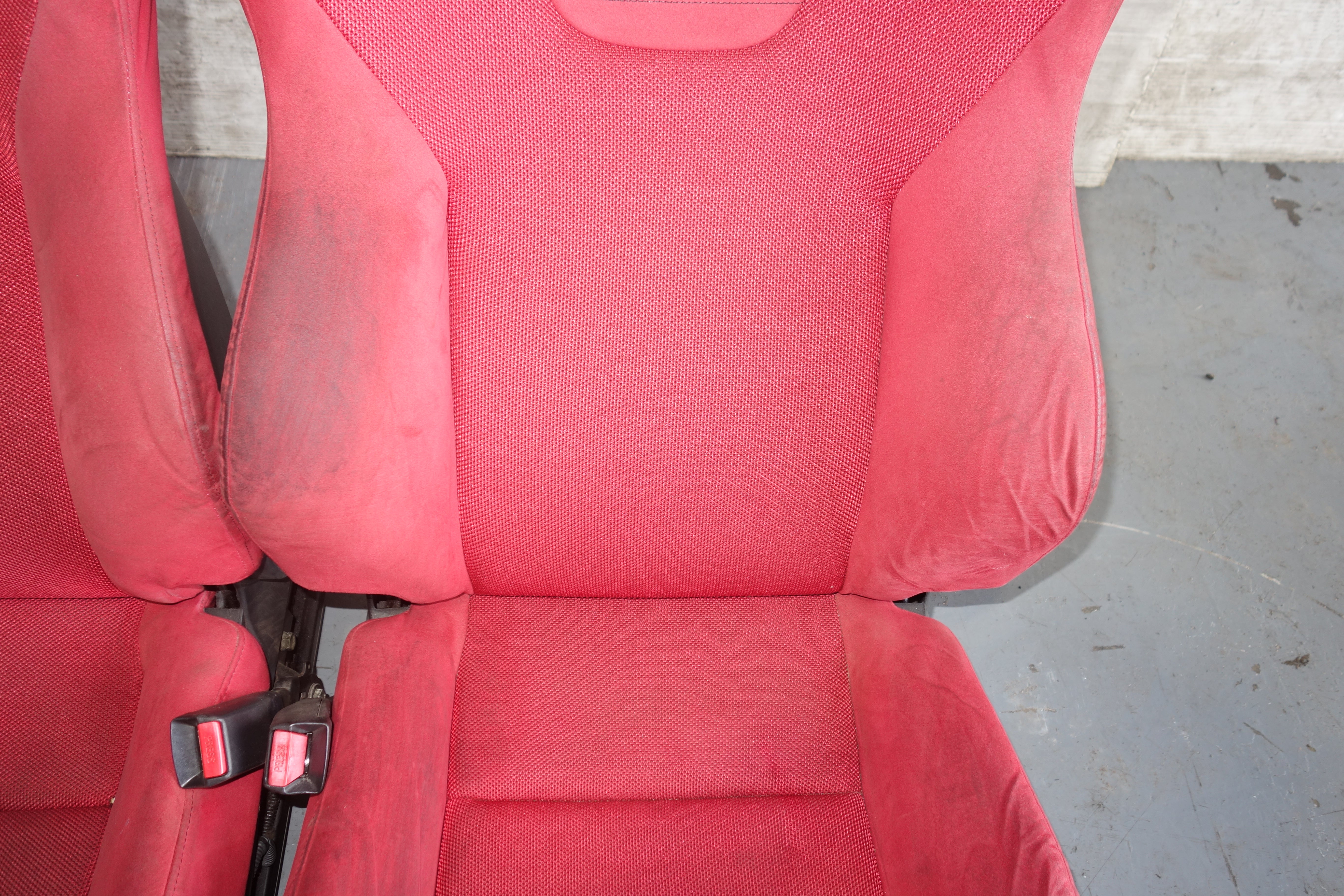 JDM Honda Civic Type R EP3 Recaro Seats Red Front Pair w/ Rails 2001–2005