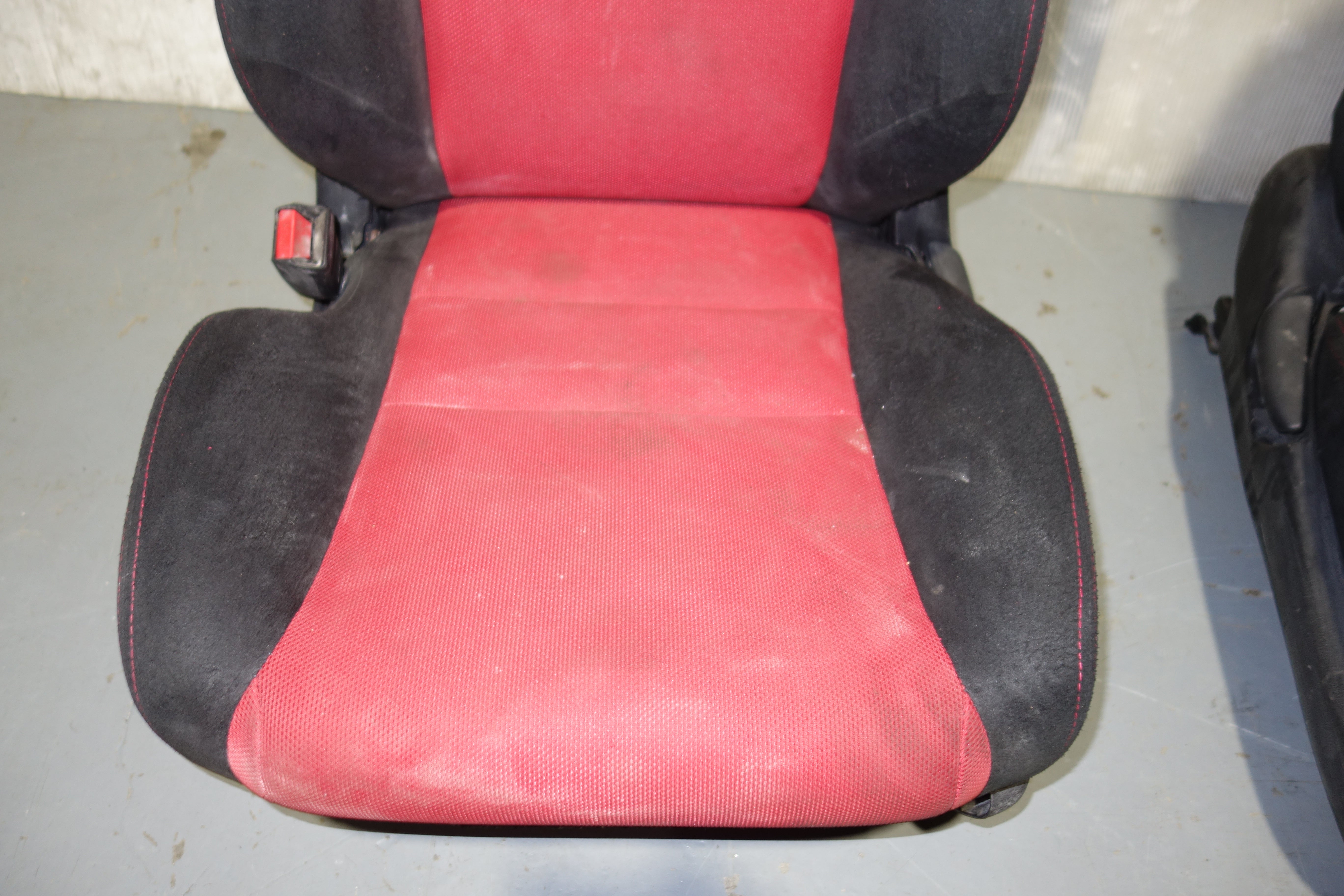 JDM Honda Civic Type R EP3 Facelift OEM Front Seats Red Black Type R 2004–2005