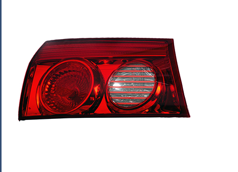 TOYOTA SIENNA 2004-2010 — DRIVER SIDE INNER TAIL LIGHT; SIENNA 2006-2010