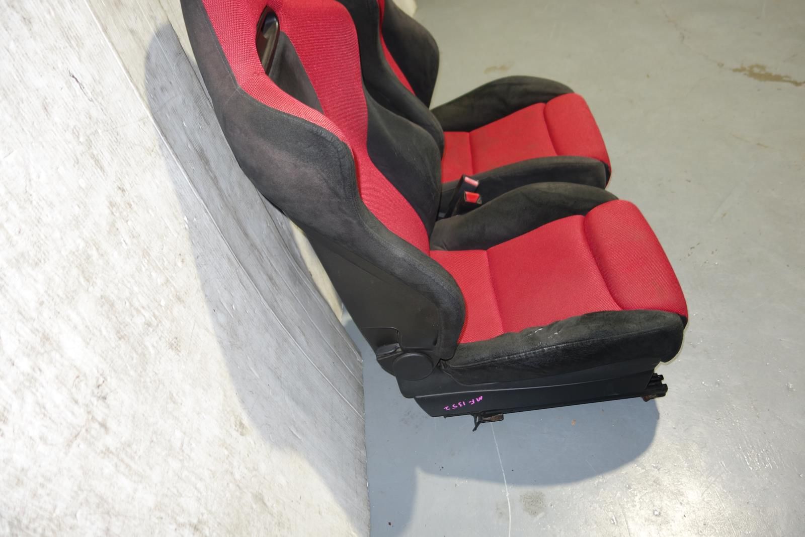 JDM Honda Civic Type R Ep3 Recaro Seats Front Recaros Seat With Rails Red / Black 2001 2002 2003 2004 2005