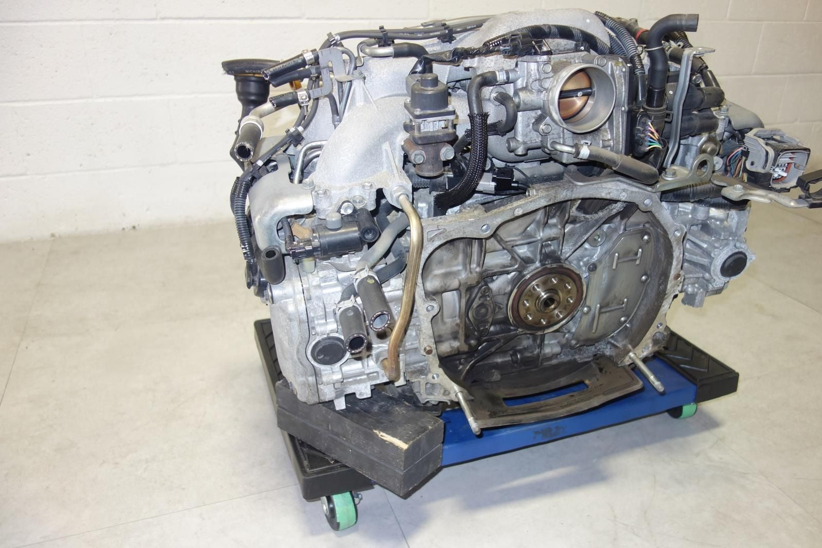 JDM Subaru Legacy Outback Impreza Forester Baja EJ20 2.0L EJ25 2.5L SOHC Engine Motor 2000-2005