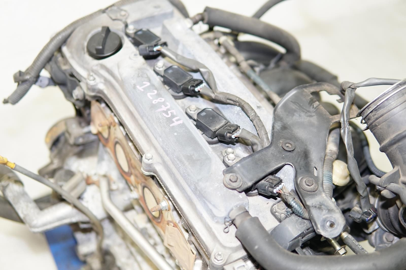 JDM Toyota Highlander 2AZ-FE 2.4L Engine Motor 2001-2007