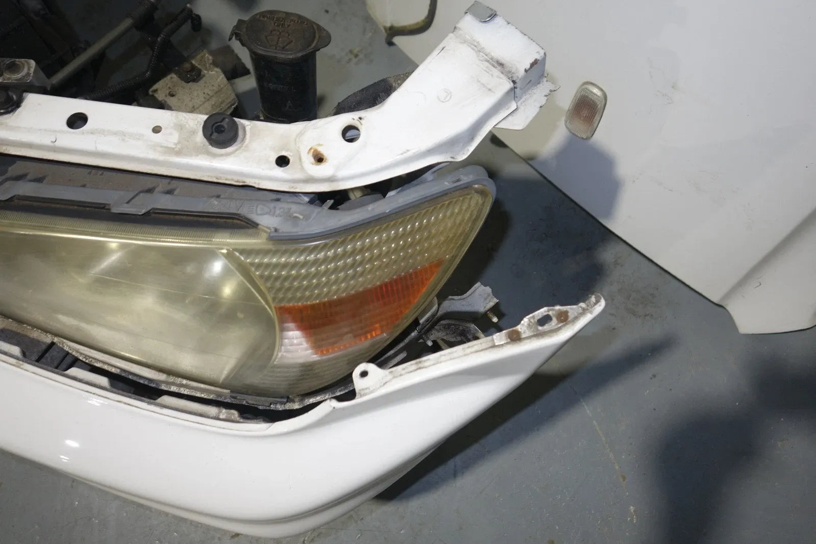 JDM Lexus IS300 TRD L-Tuned V2 Bumper Grille Fog Headlight Fender Hood 2001-2005