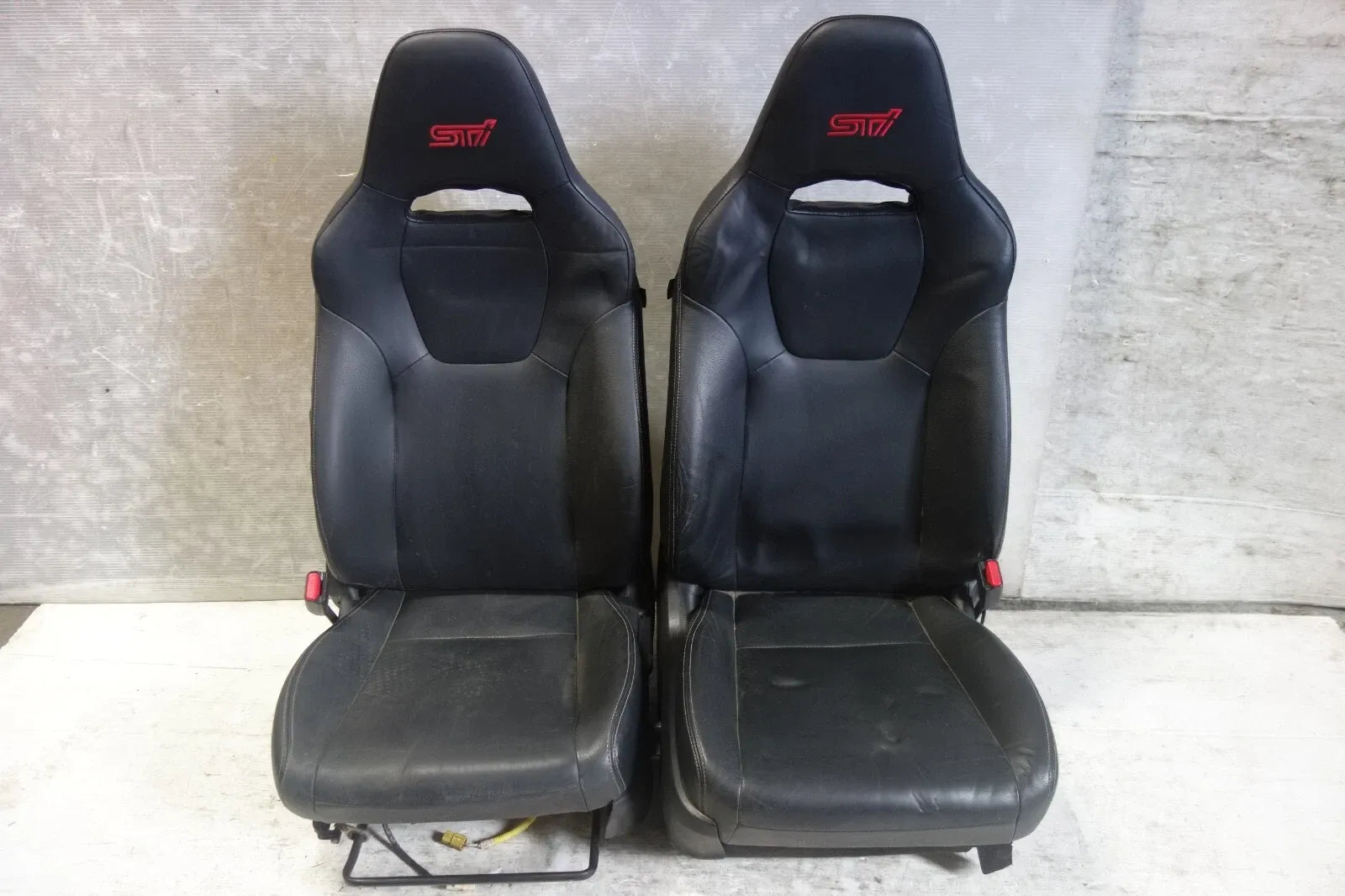 JDM Subaru Impreza WRX STi Front Seats Leather 2008-2014 GRB GRF Left Right #SET 3