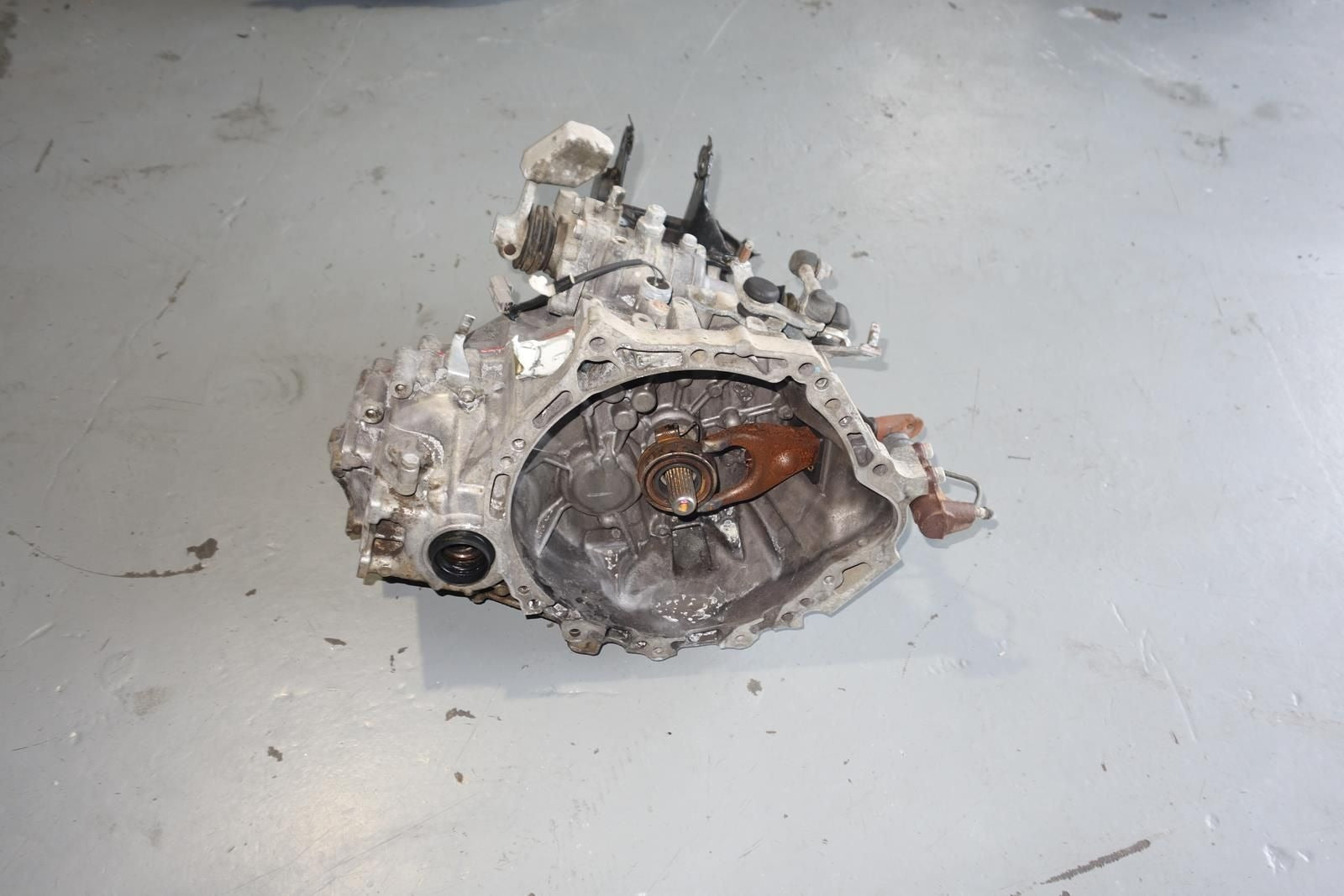 JDM Toyota 1.8L Corolla 6speed Manual Transmission JDM 2ZR-FE 2009-2013