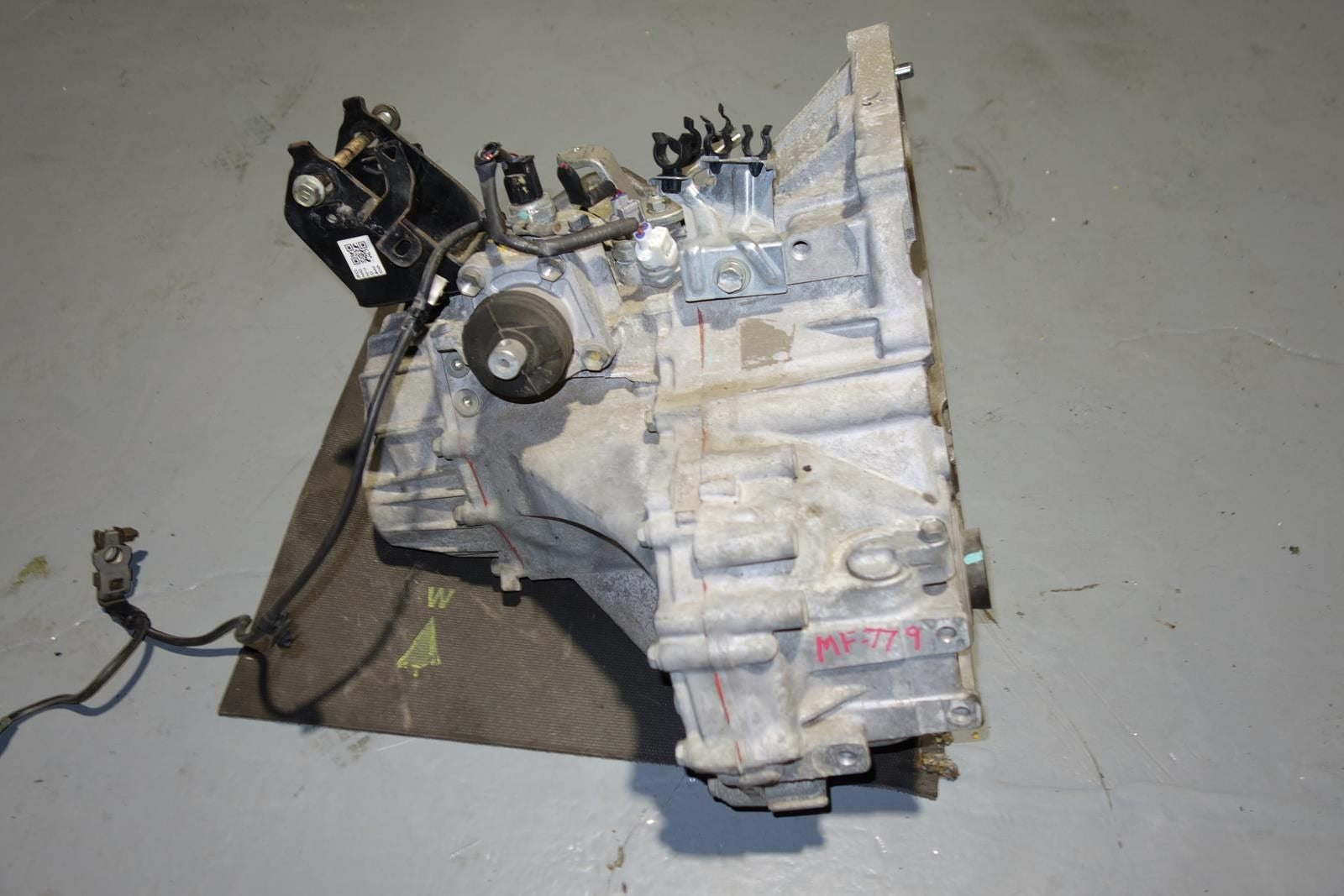 JDM Toyota MR2 MRS Spyder 6-Speed Smt Sequential Lsd Transmission 1zz-fe 2003-2005 MR-2 MR-S